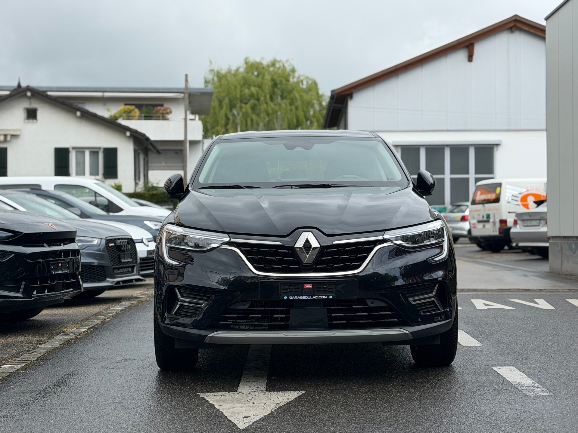 RENAULT Arkana 1.3 TCe Techno EDC-showroom-element-1