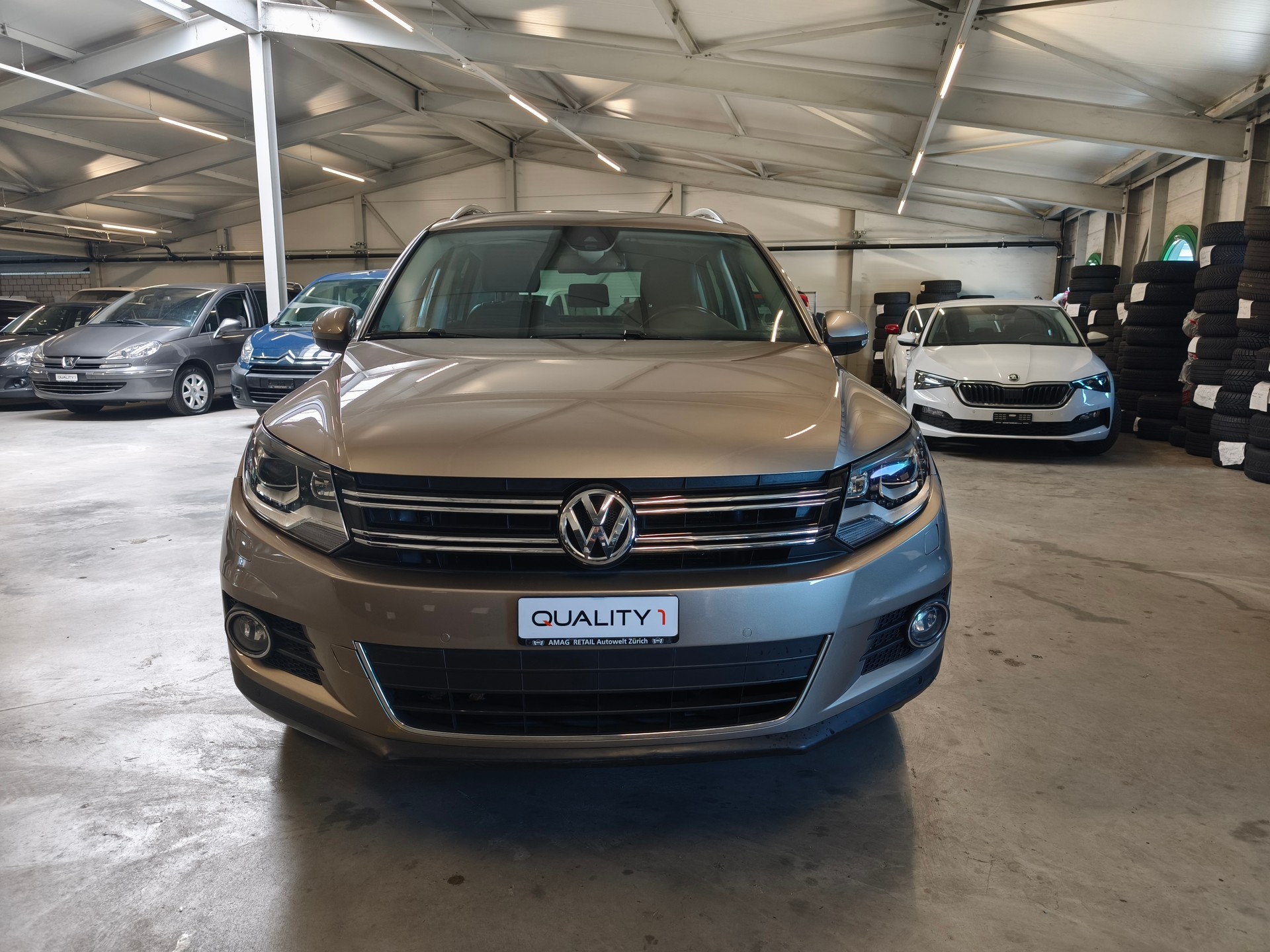 VW Tiguan 2.0 TDI BlueMotion Sport&Style 4Motion DSG-image-0