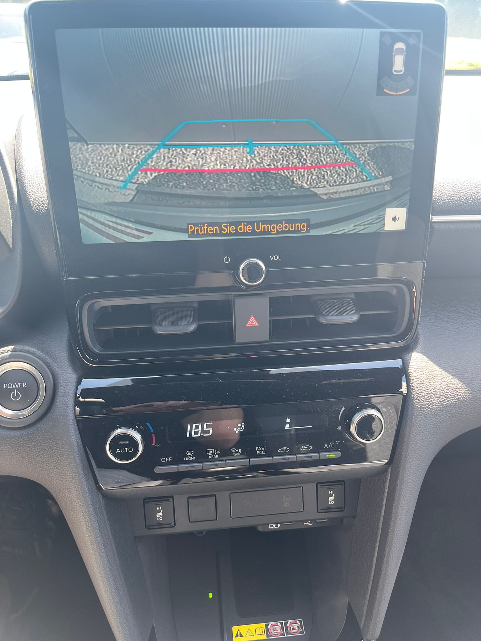 TOYOTA Yaris Cross 1.5 Trend e-CVT 130Ps-image-9