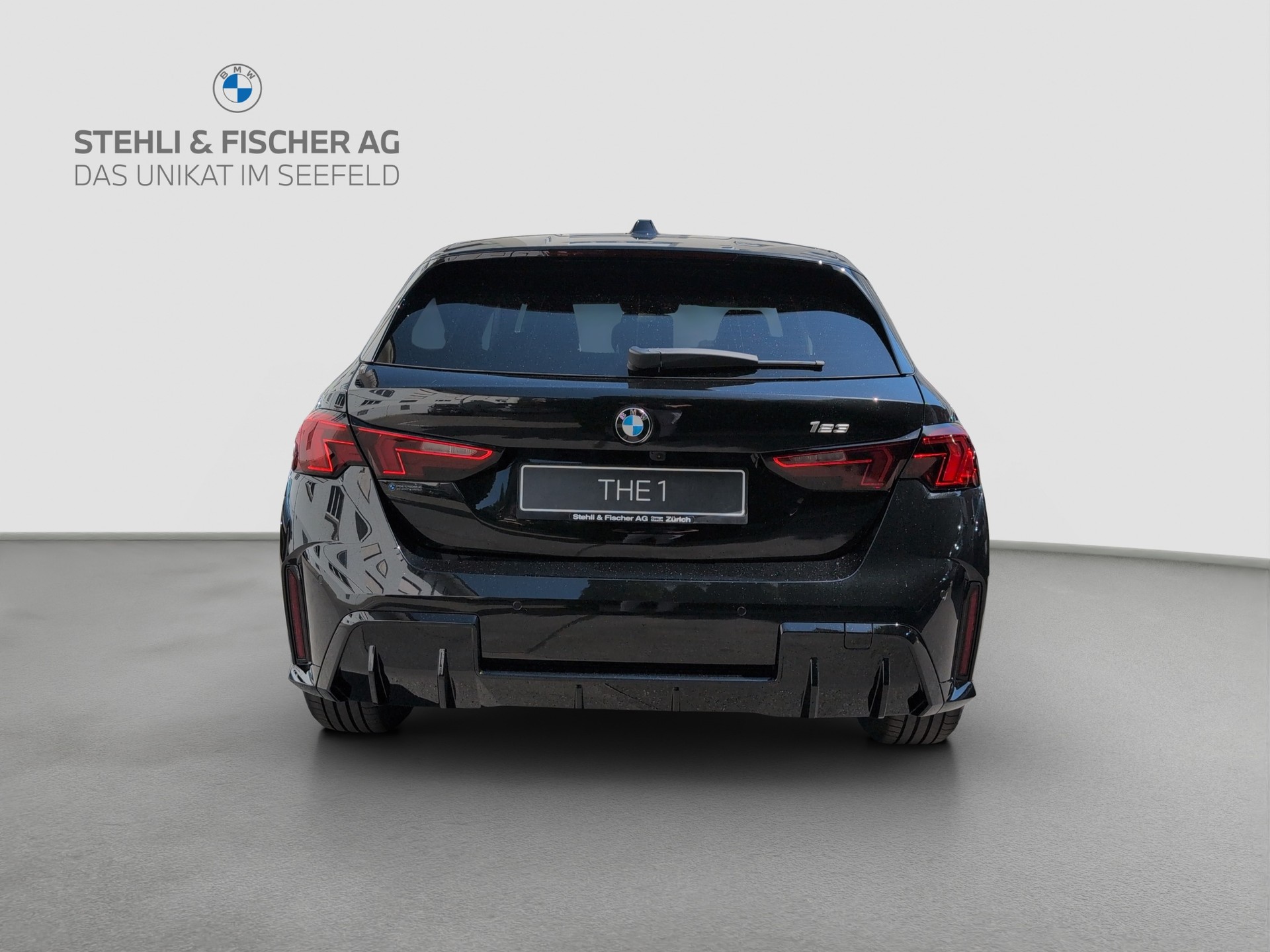 BMW 123 xDrive M Sport Steptronic-image-4