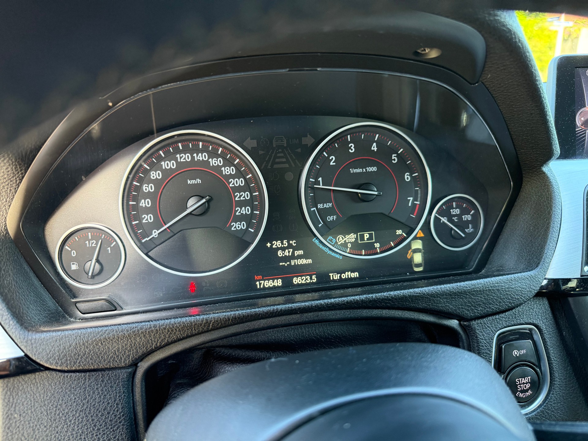 BMW 328i xDrive Modern Line Steptronic-image-7