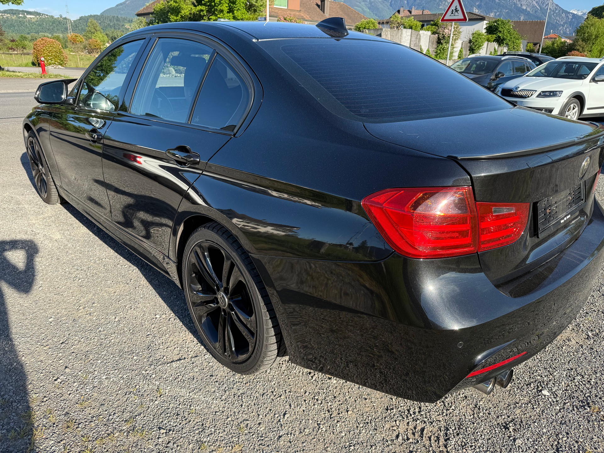 BMW 328i xDrive Modern Line Steptronic-image-1