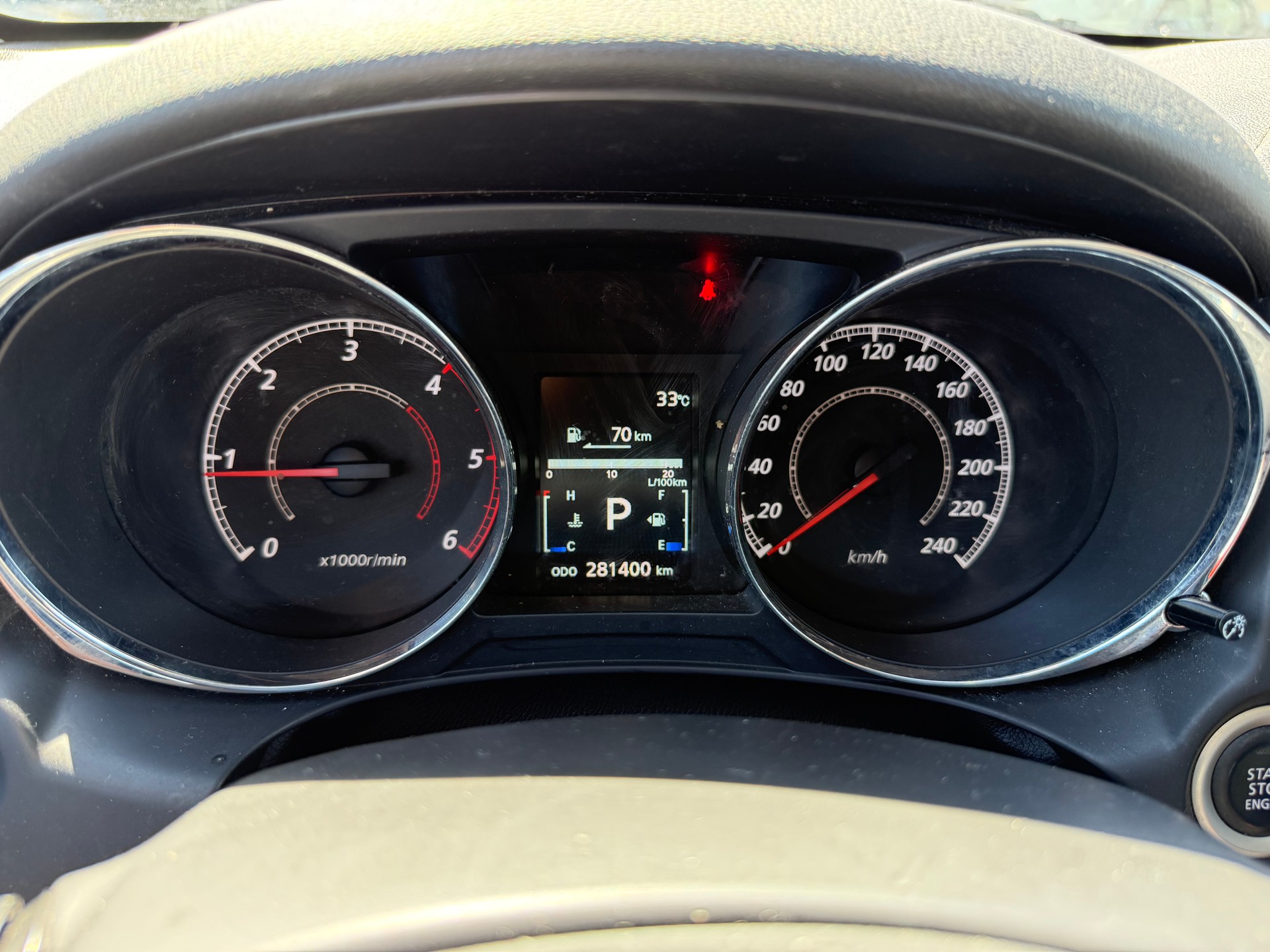 MITSUBISHI ASX 2.2 DID Invite 4WD Automatic-image-13