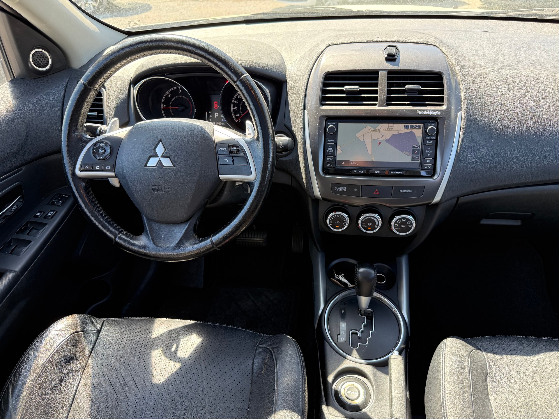 MITSUBISHI ASX 2.2 DID Invite 4WD Automatic-image-9