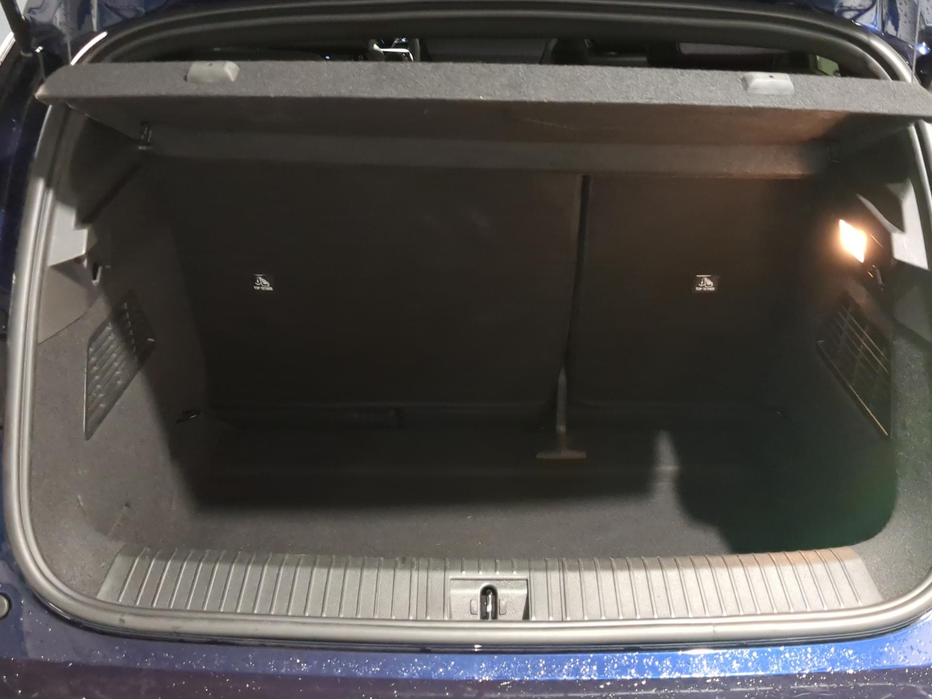 RENAULT Mégane E-TECH EV60 Techno-image-14