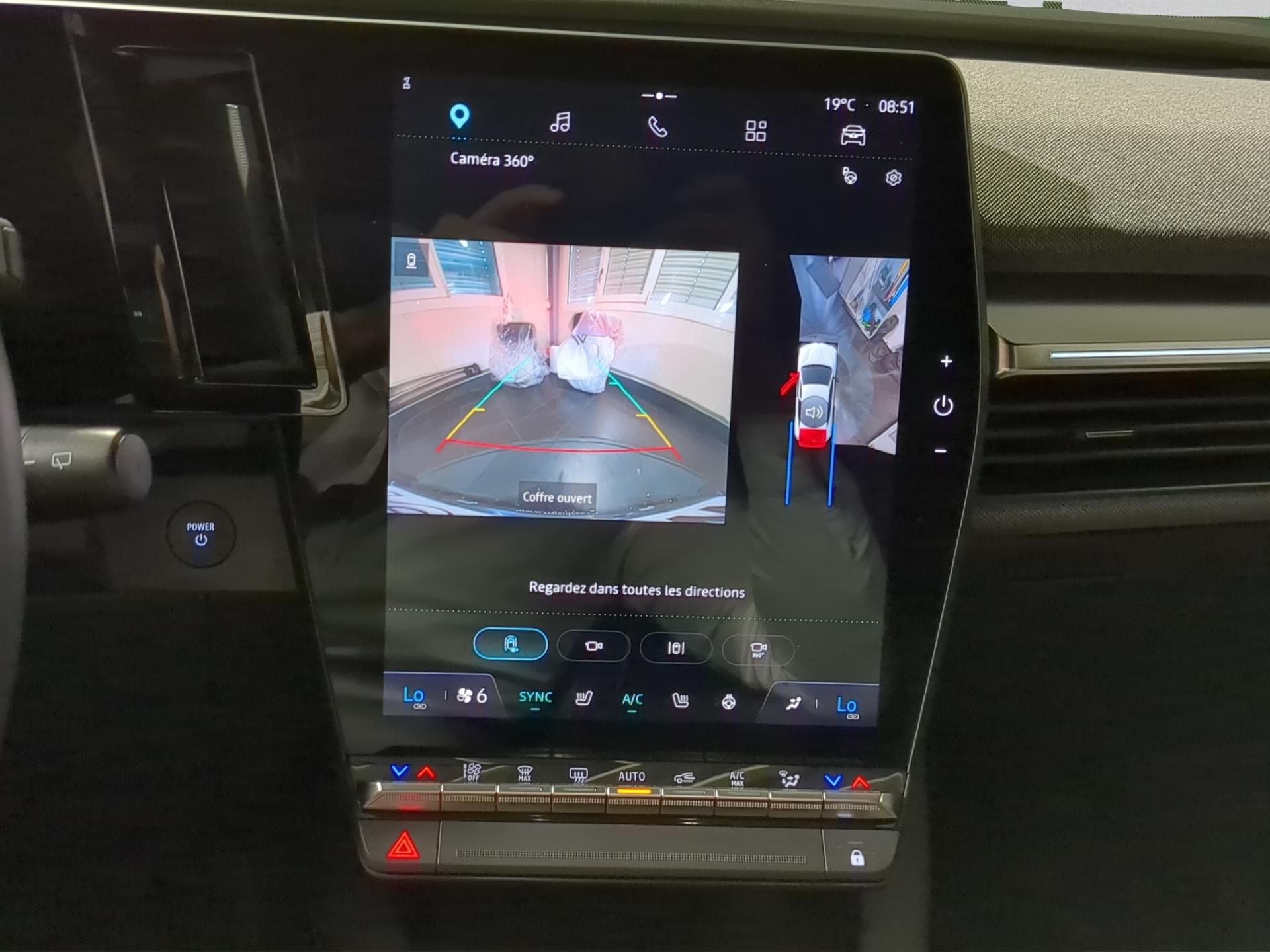 RENAULT Mégane E-TECH EV60 Techno-image-11