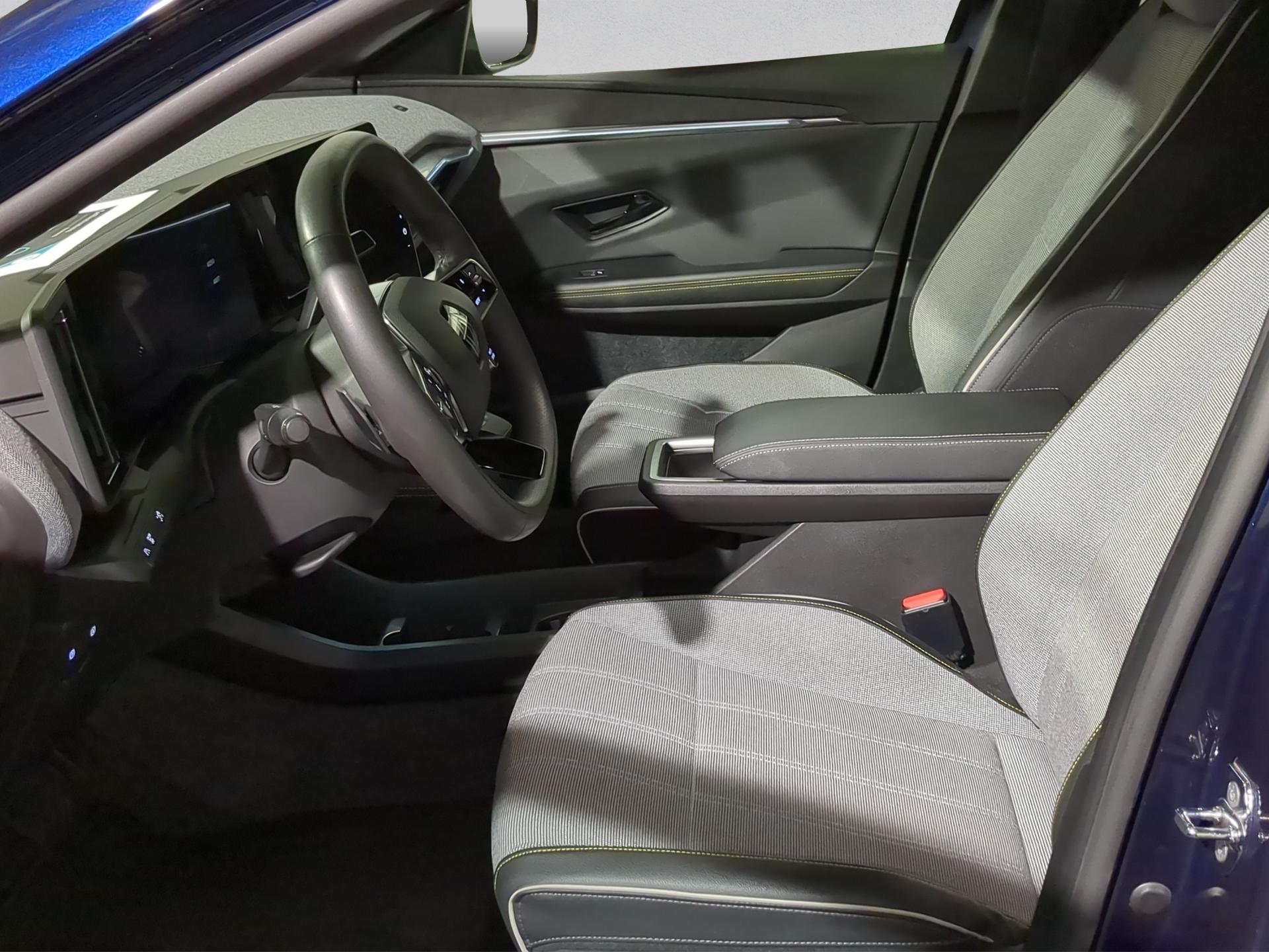 RENAULT Mégane E-TECH EV60 Techno-image-8