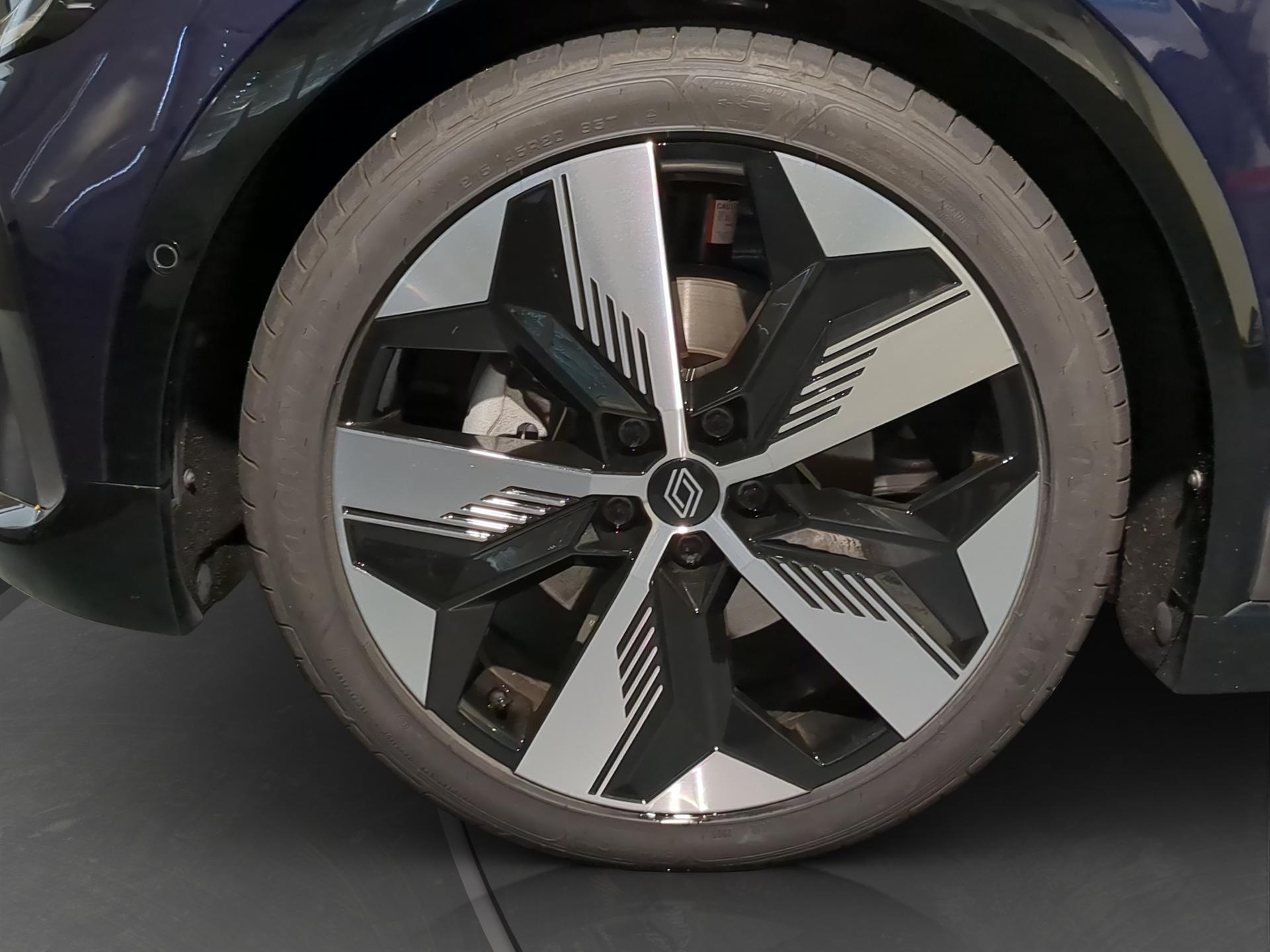 RENAULT Mégane E-TECH EV60 Techno-image-22
