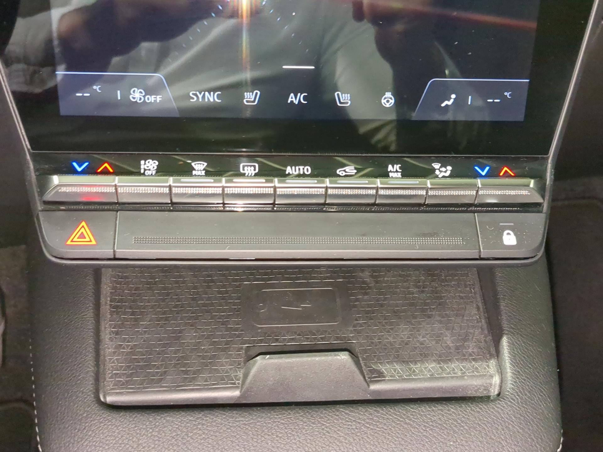 RENAULT Mégane E-TECH EV60 Techno-image-18