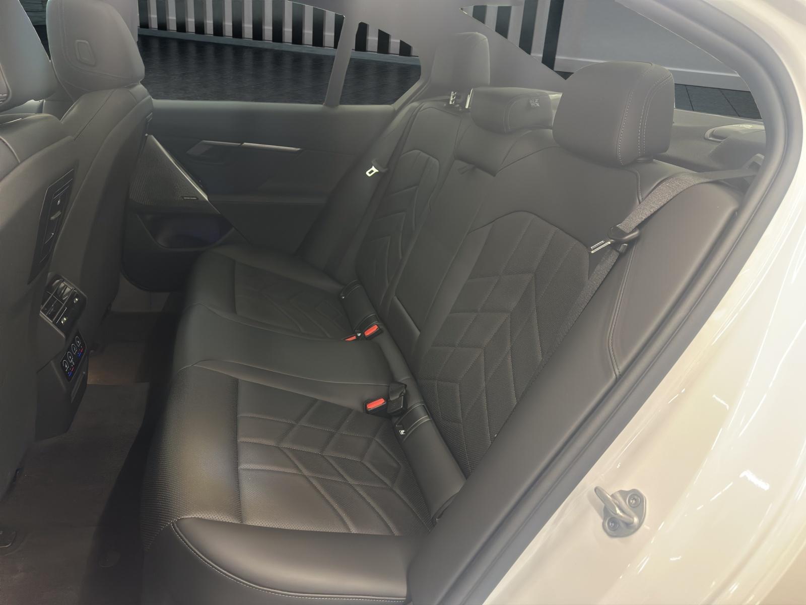 BMW 520d xDrive M Sportpaket-image-19