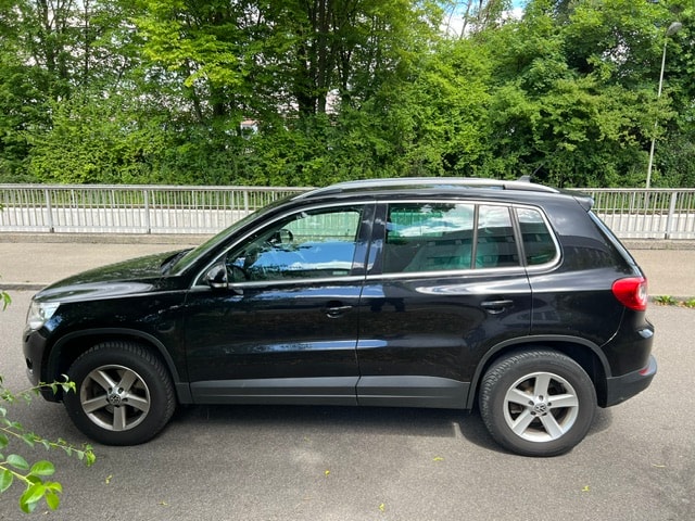 VW Tiguan 2.0 TSI Sport&Style Tiptronic frisch Mfk 03.2026.-image-4