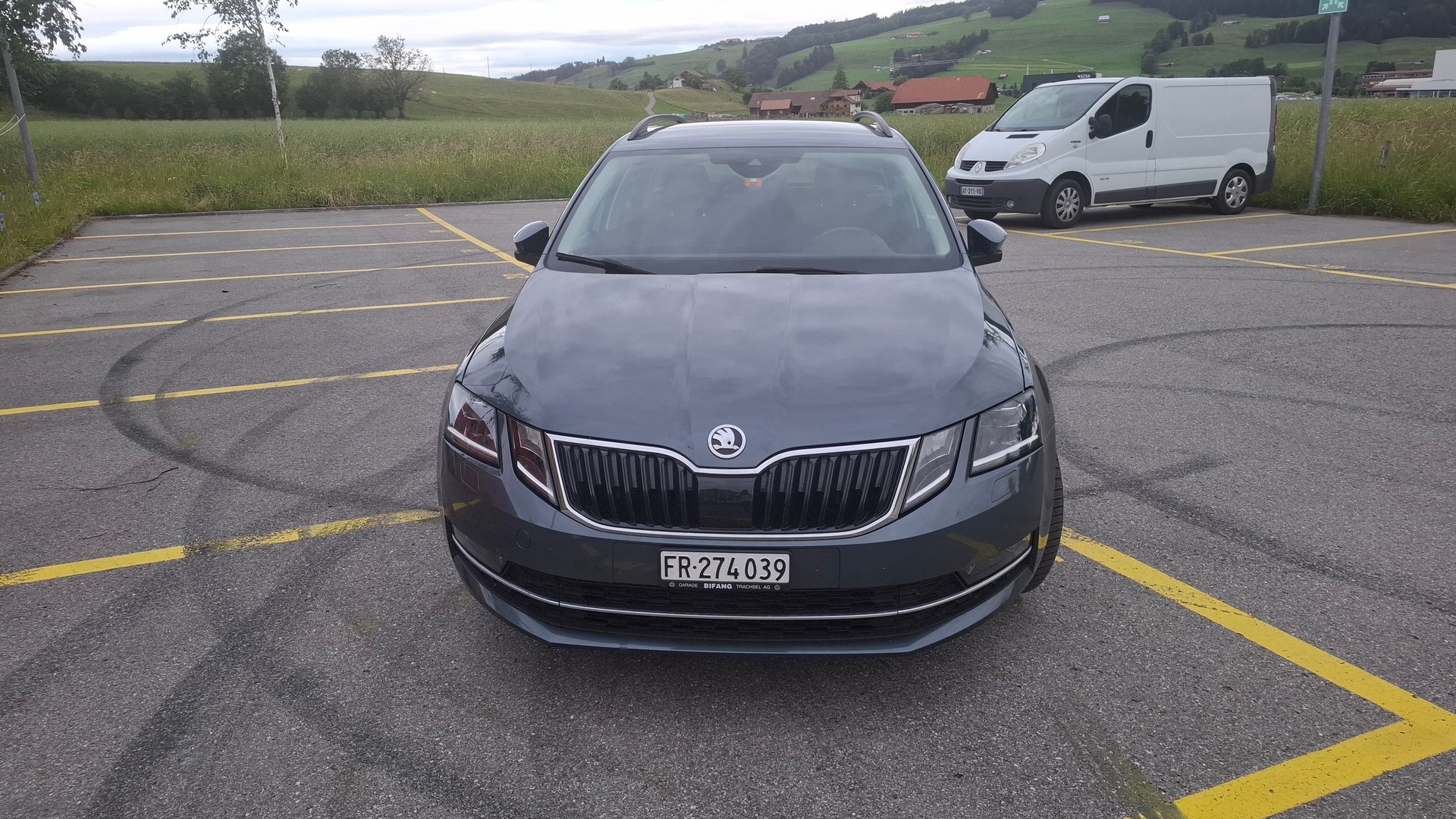 SKODA 1.8 TSI Style 4x4 DSG-image-0