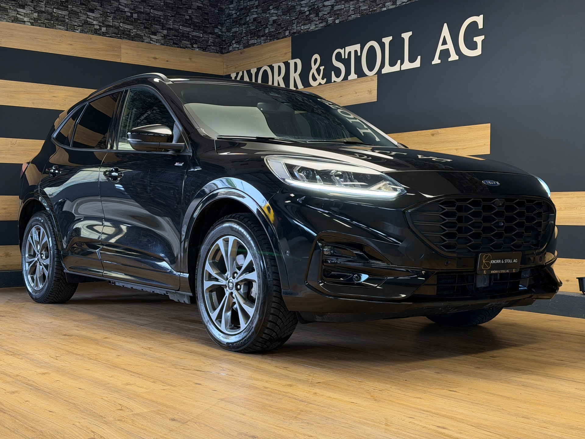 FORD Kuga 2.5 PHEV ST-Line 2WD-image-4