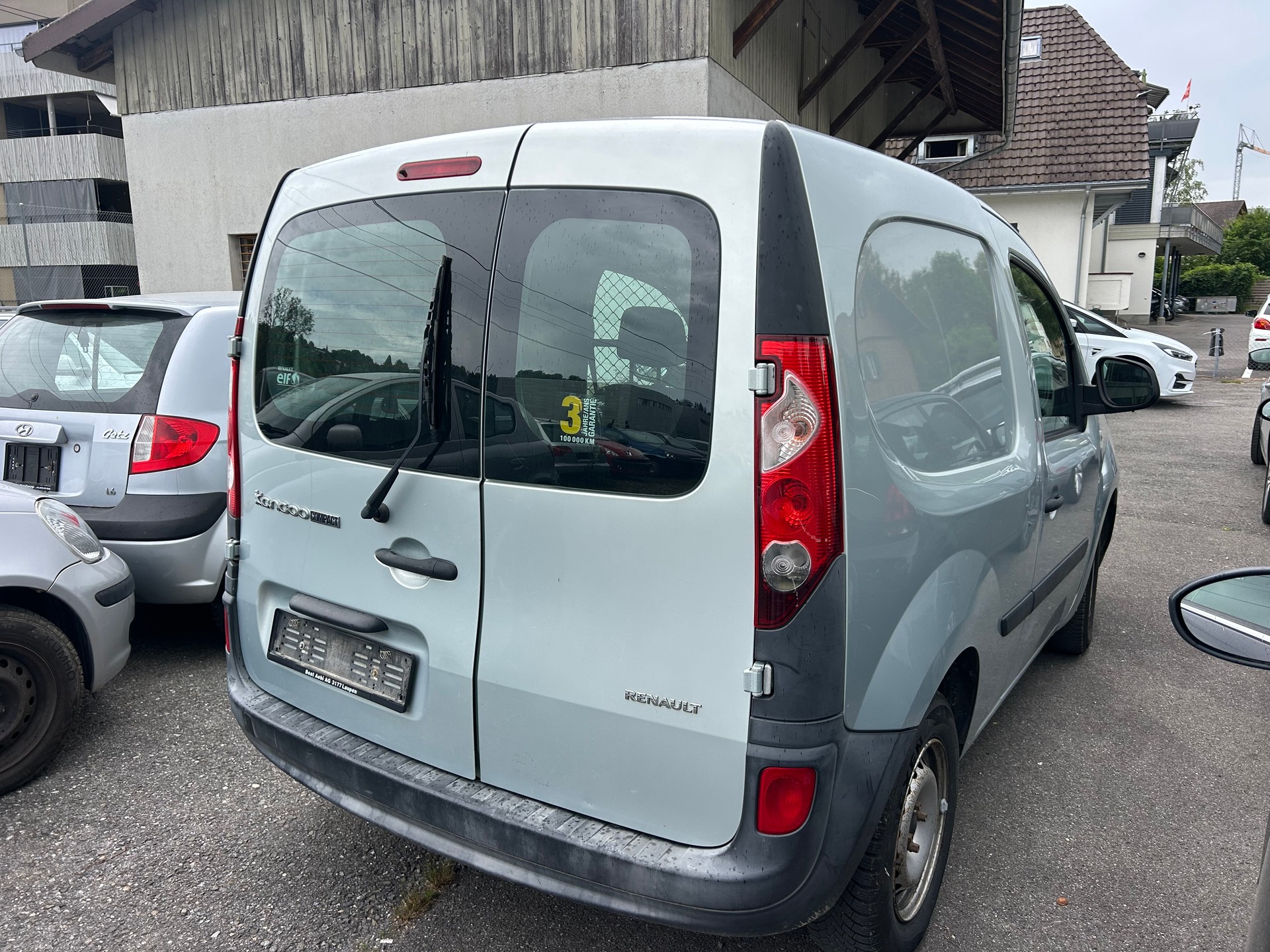 RENAULT Kangoo Express Compact 1.5 dCi 90-image-3