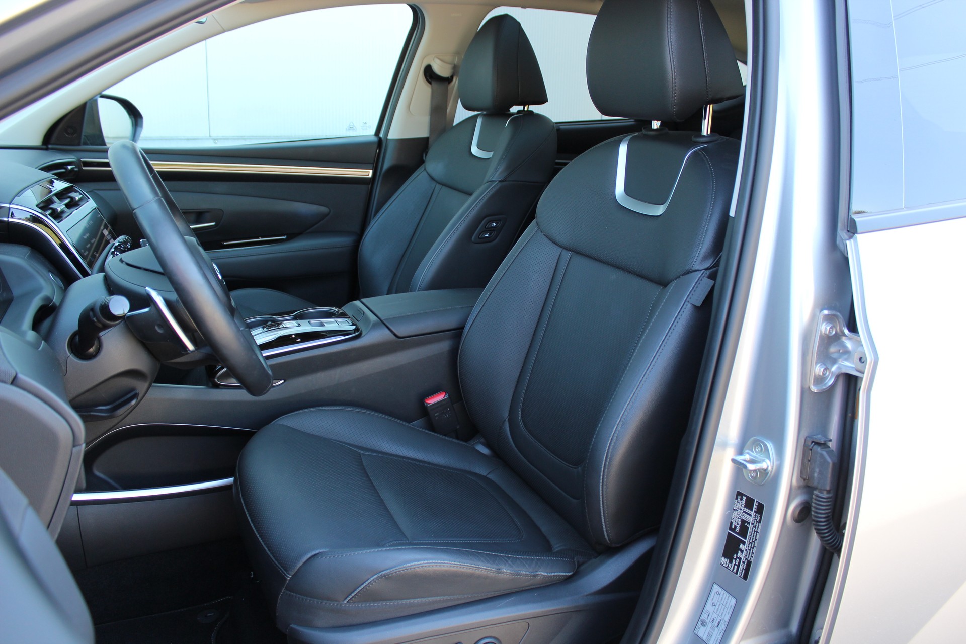 HYUNDAI Tucson 1.6 TGDI PHEV Vertex 4WD-image-4