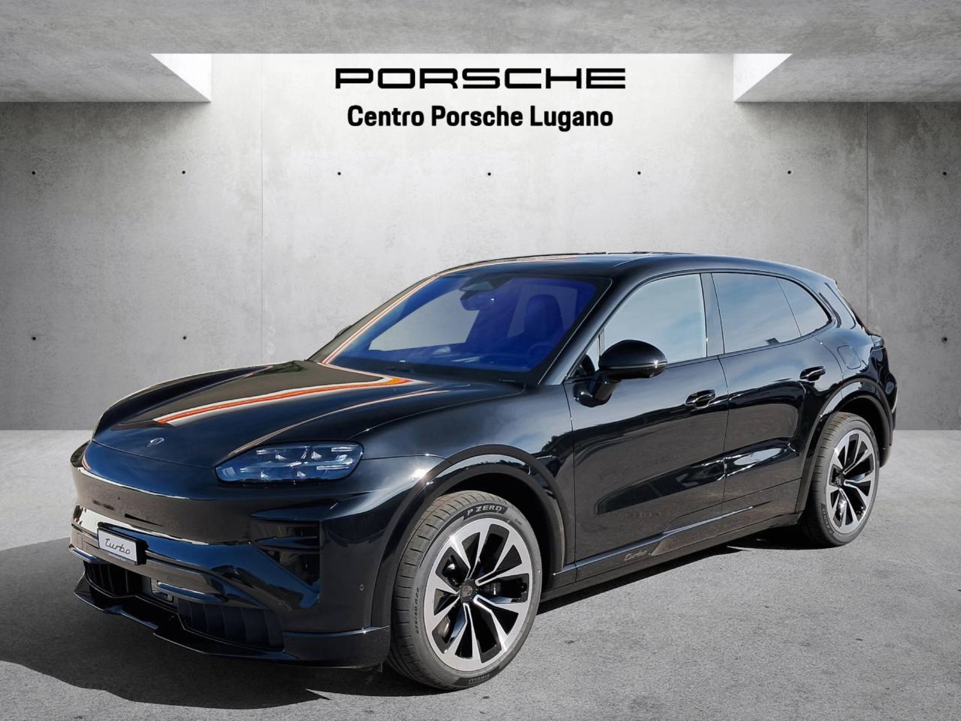 PORSCHE Cayenne Turbo Electric-image-8