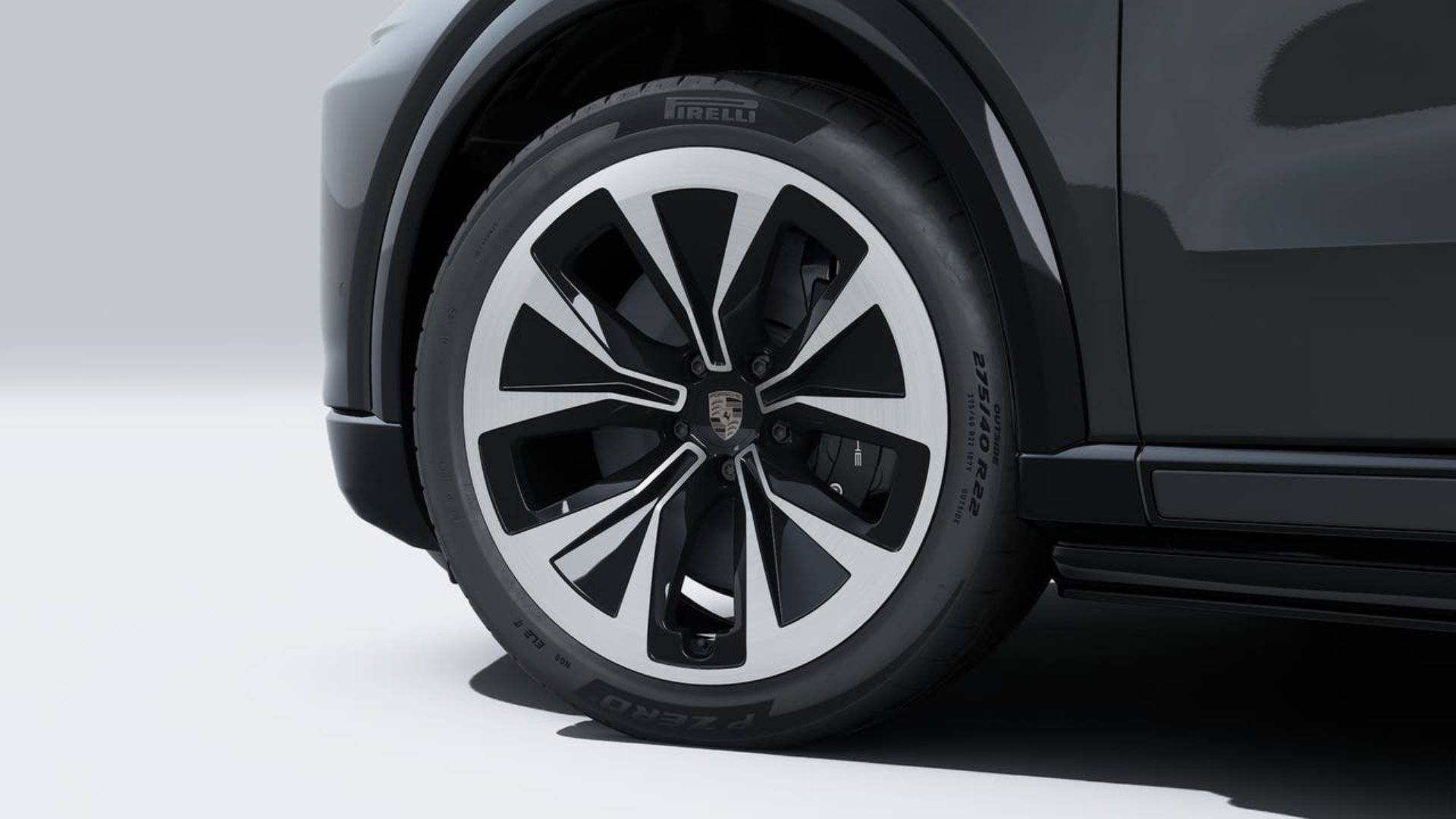 PORSCHE Cayenne Turbo Electric-image-9