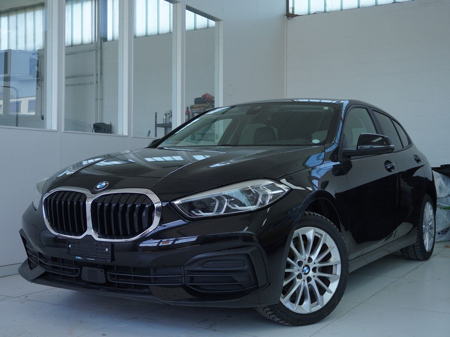 BMW 118i Steptronic-image-0