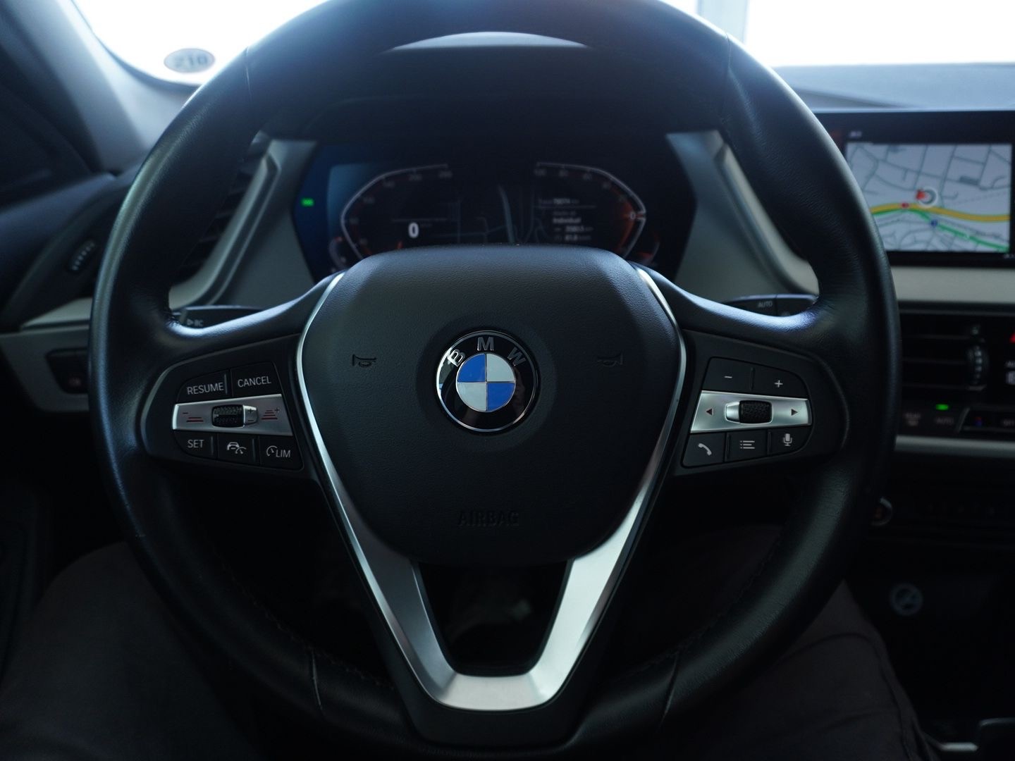 BMW 118i Steptronic-image-6