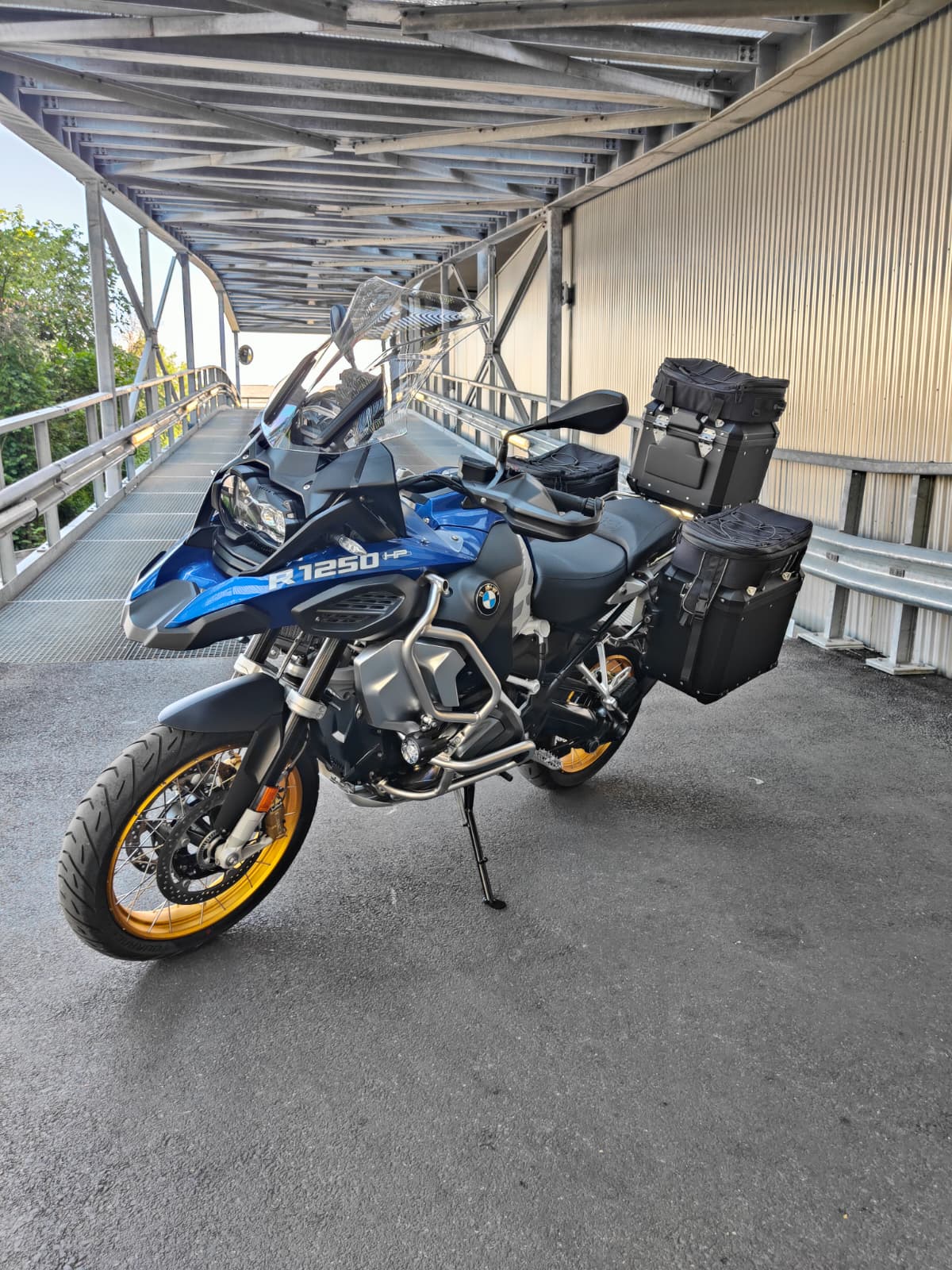 BMW R 1250 GS Adventure ABS-showroom-element-2
