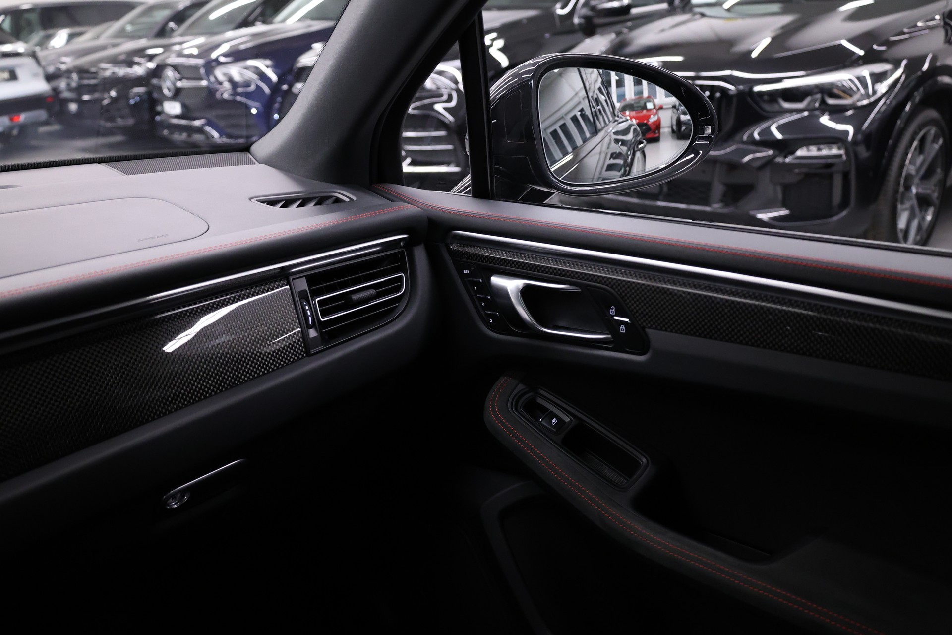 PORSCHE Macan 2.9 V6 GTS-image-22