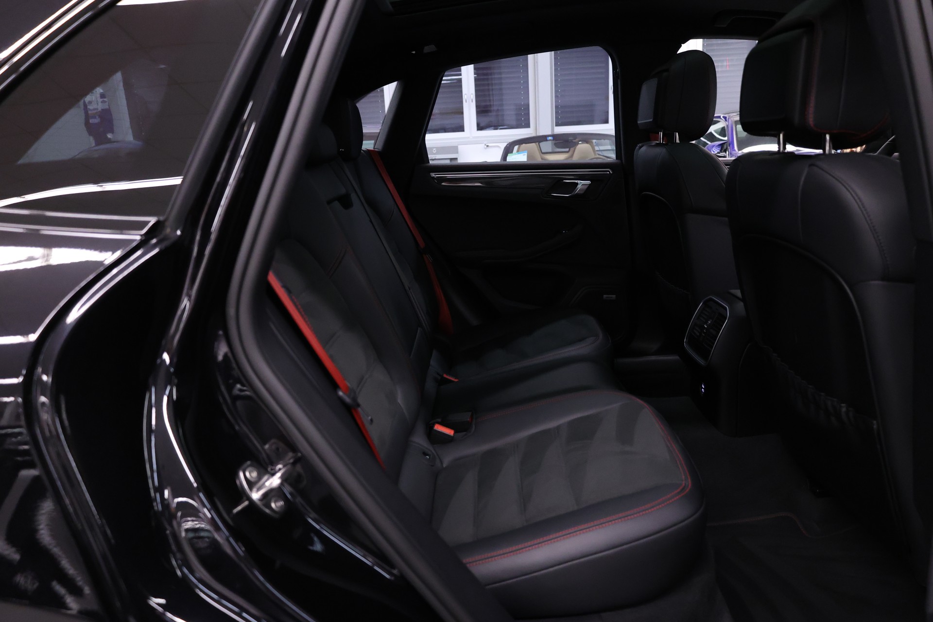 PORSCHE Macan 2.9 V6 GTS-image-25
