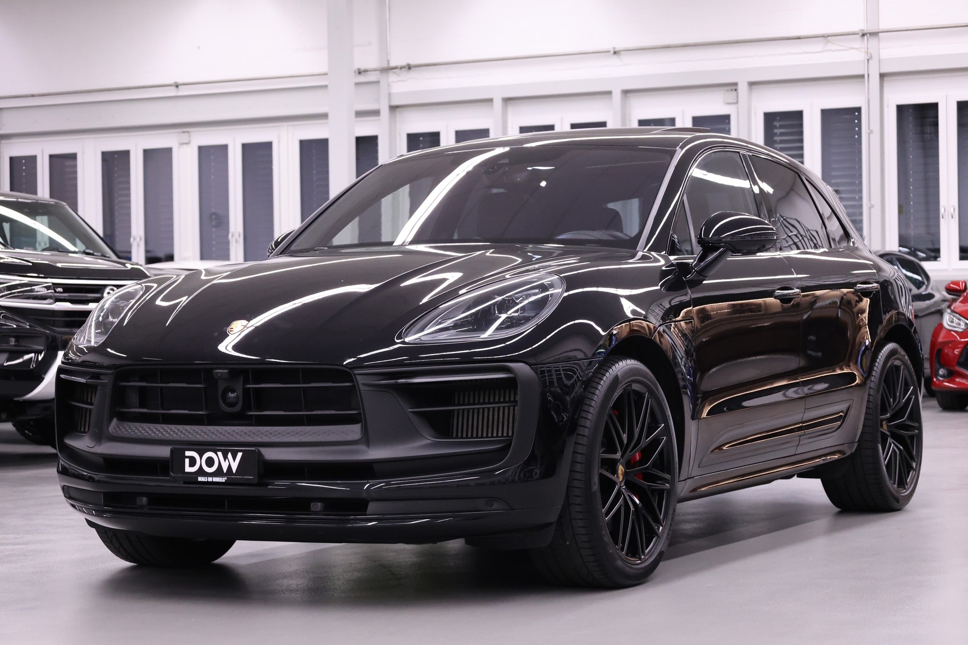 PORSCHE Macan 2.9 V6 GTS-image-2