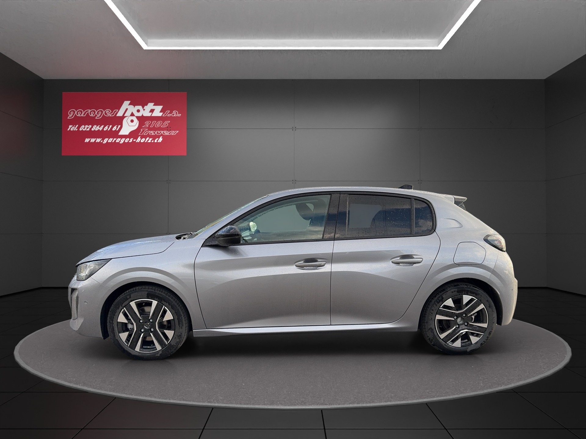 PEUGEOT 208 1.2 Allure-image-1