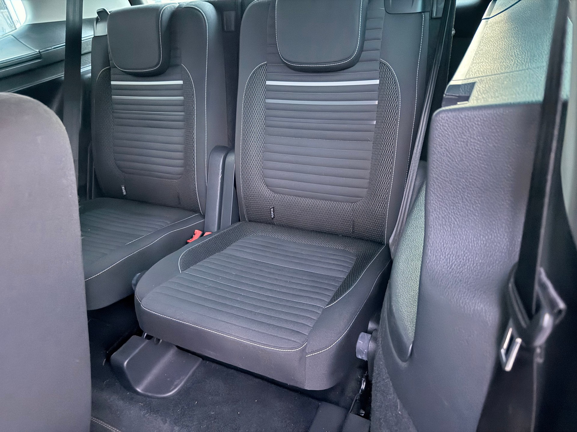 VW Sharan 2.0 TDI BMT Design 4Motion-image-11