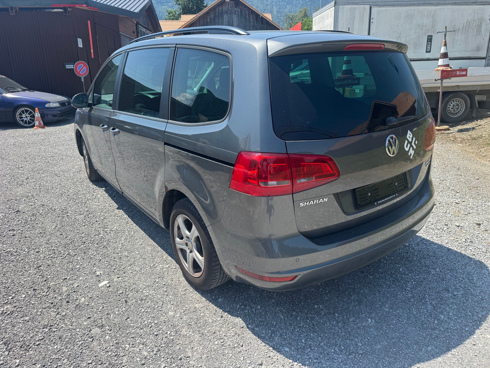 VW Sharan 2.0 TDI BlueMotion Technology Trendline-image-3