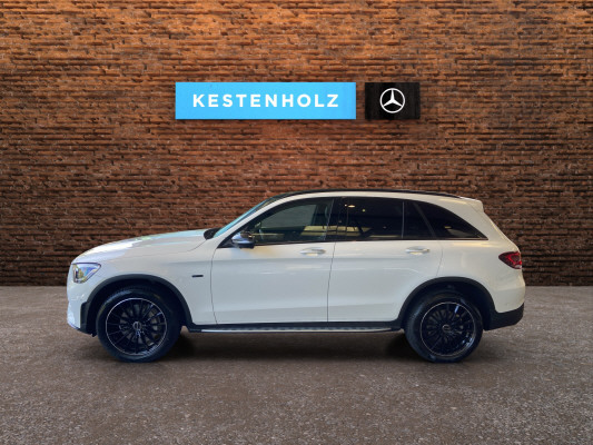 MERCEDES-BENZ GLC 300 de AMG Line 4M A-image-3