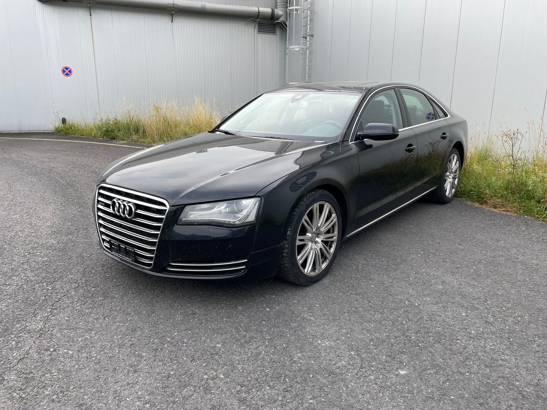 AUDI Audi A8 3.0 TDI Quattro-image-1