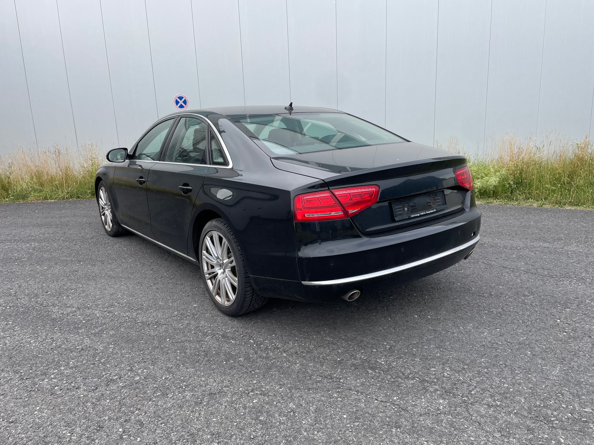 AUDI Audi A8 3.0 TDI Quattro-image-9
