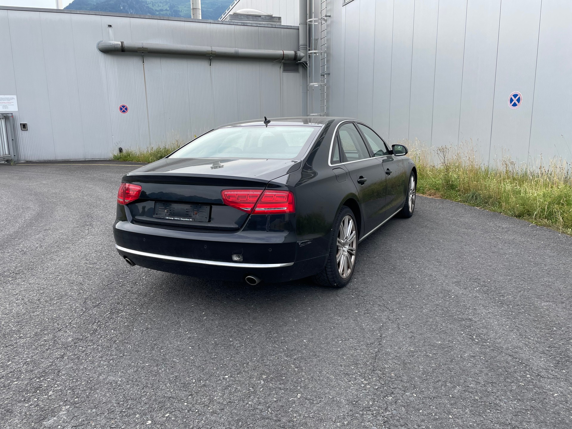 AUDI Audi A8 3.0 TDI Quattro-image-6