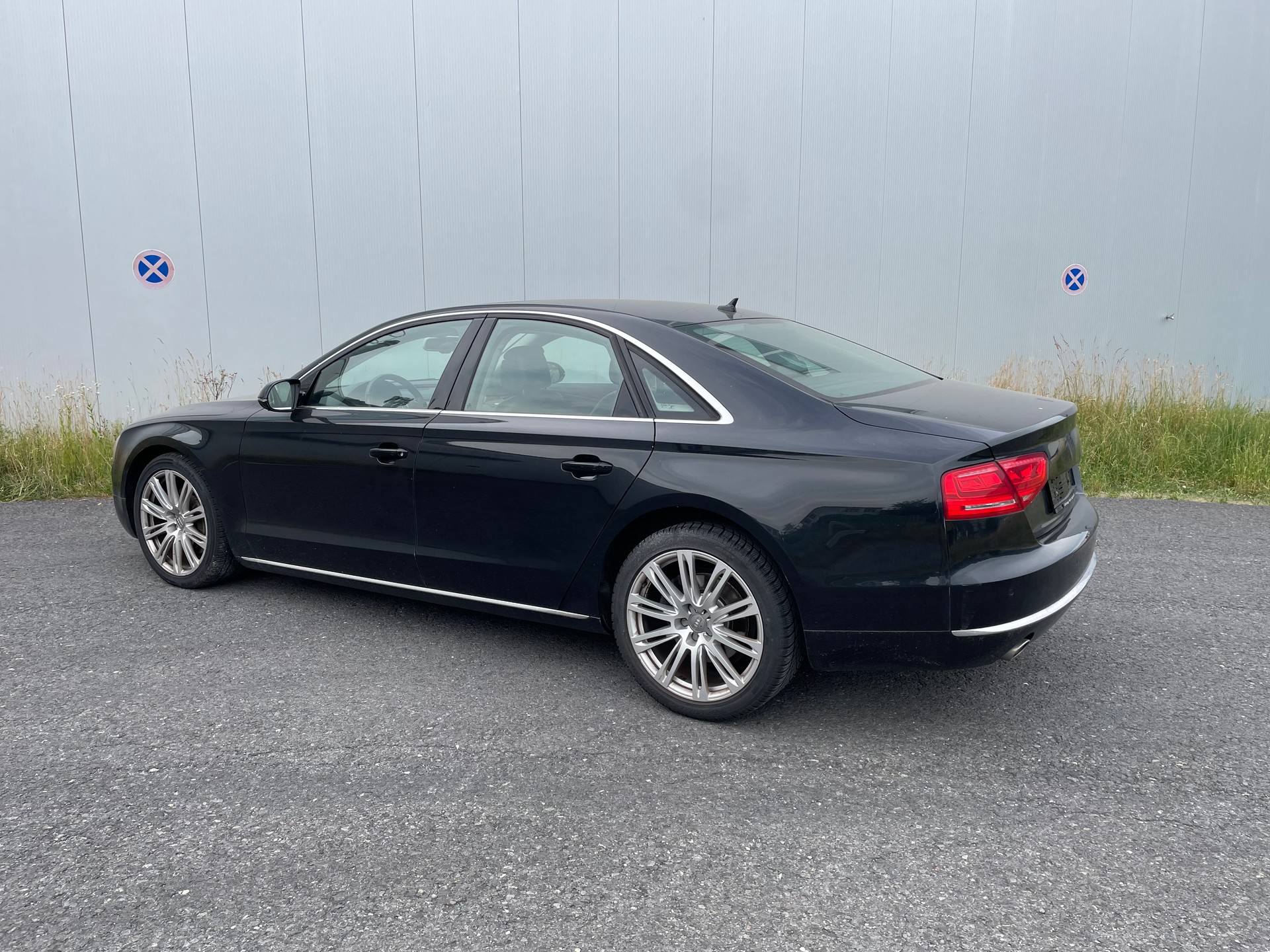 AUDI Audi A8 3.0 TDI Quattro-image-11