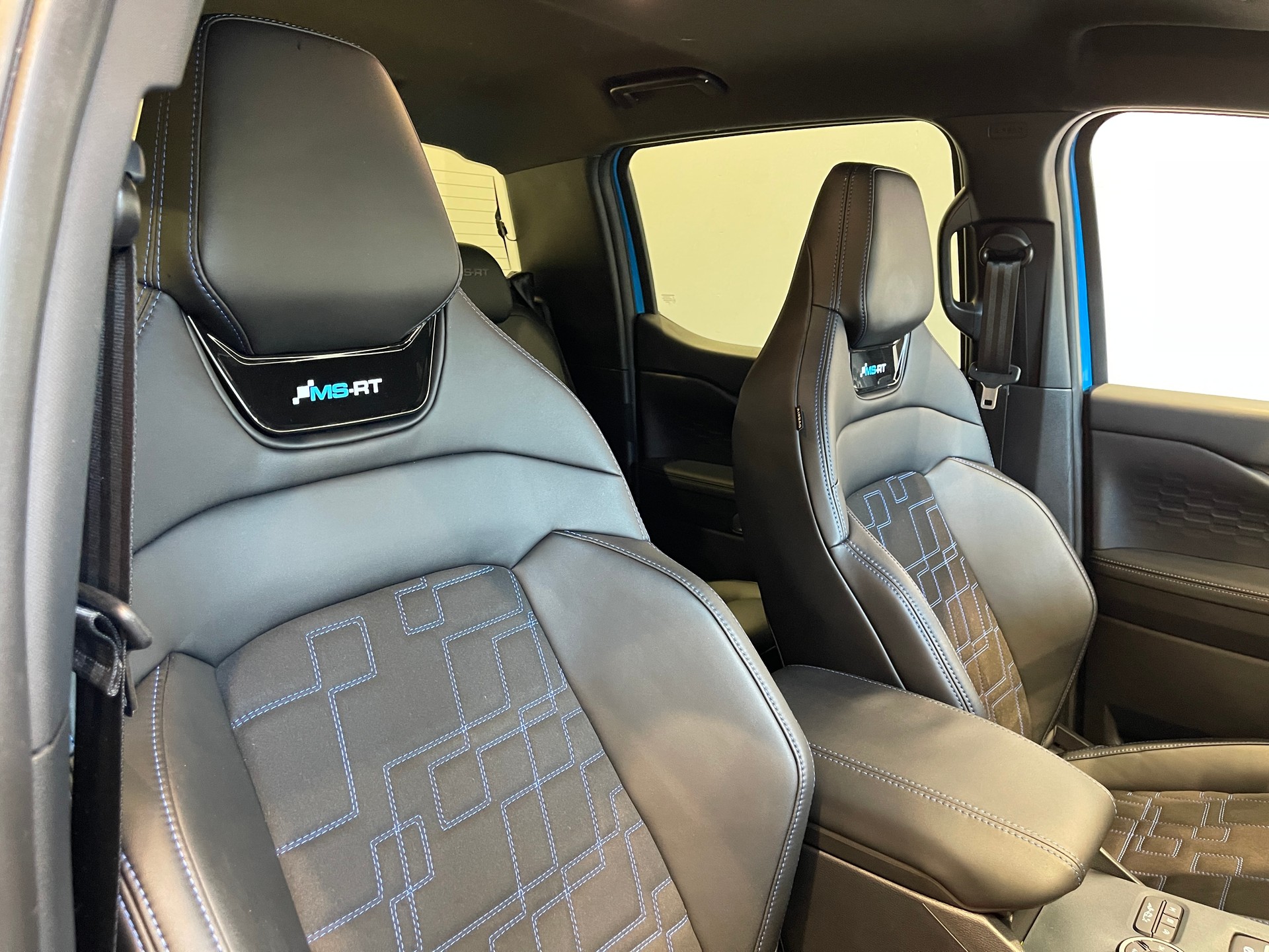 FORD Ranger MS/RT 3.0 Eco Blue e-4WD Automat-image-7