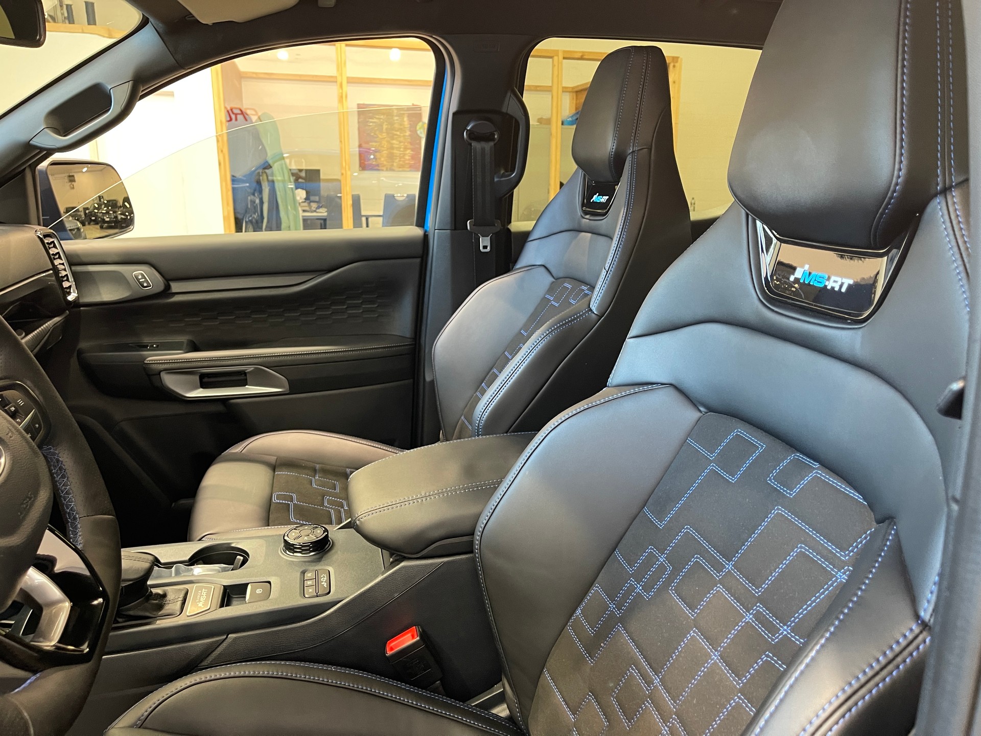 FORD Ranger MS/RT 3.0 Eco Blue e-4WD Automat-image-12