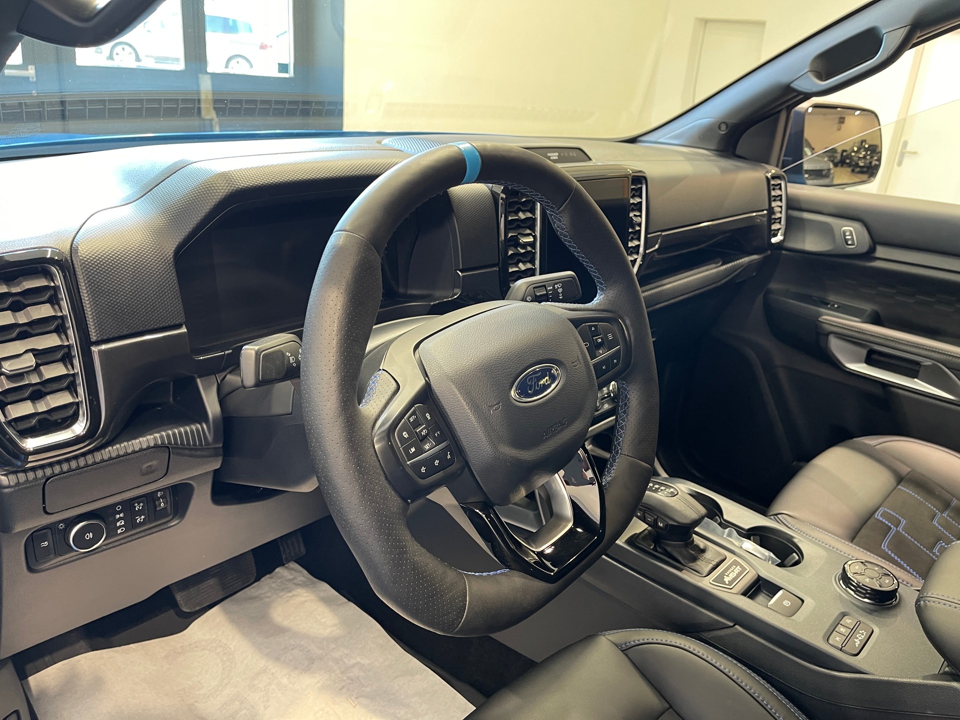 FORD Ranger MS/RT 3.0 Eco Blue e-4WD Automat-image-13