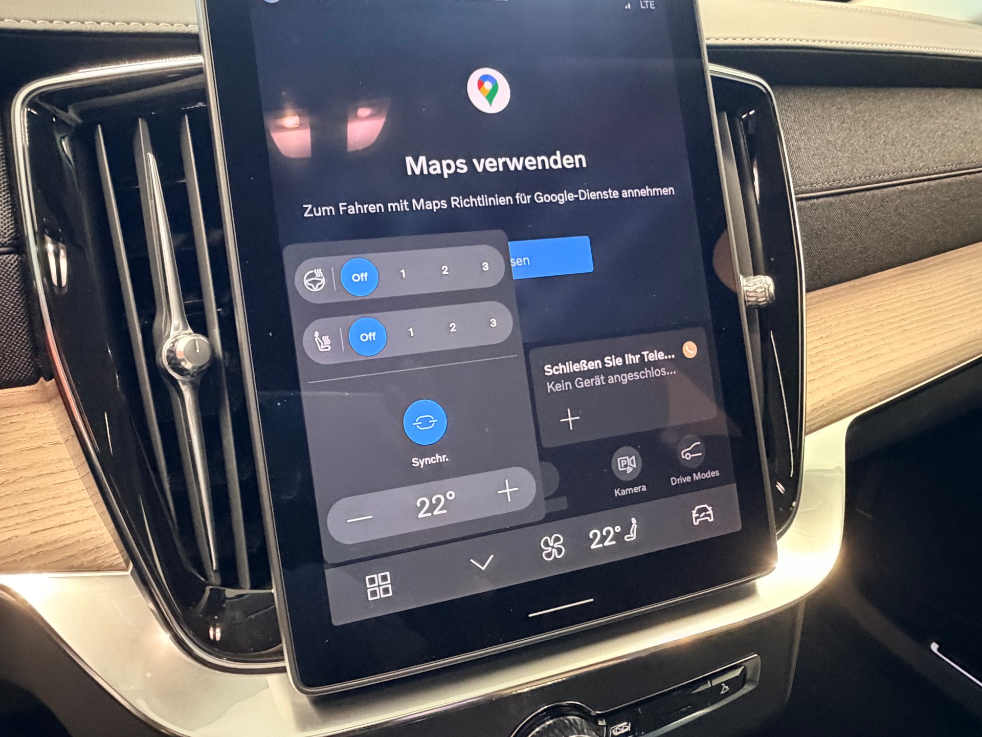 VOLVO XC90 T8 eAWD PluginHybrid Plus Dark Geartronic-image-31