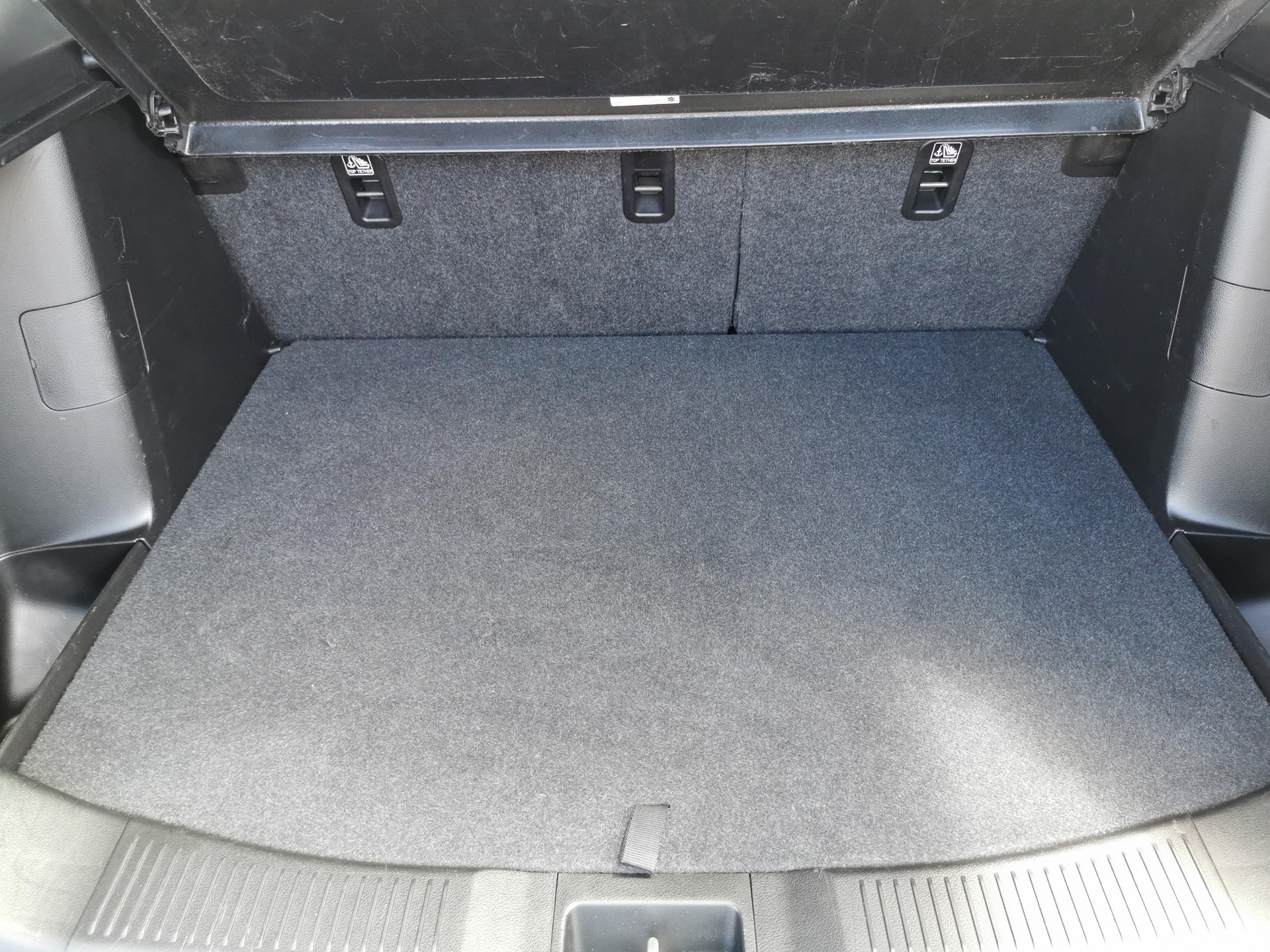 SUZUKI S-Cross 1.4 T Compact Top Hybrid 4x4-image-8