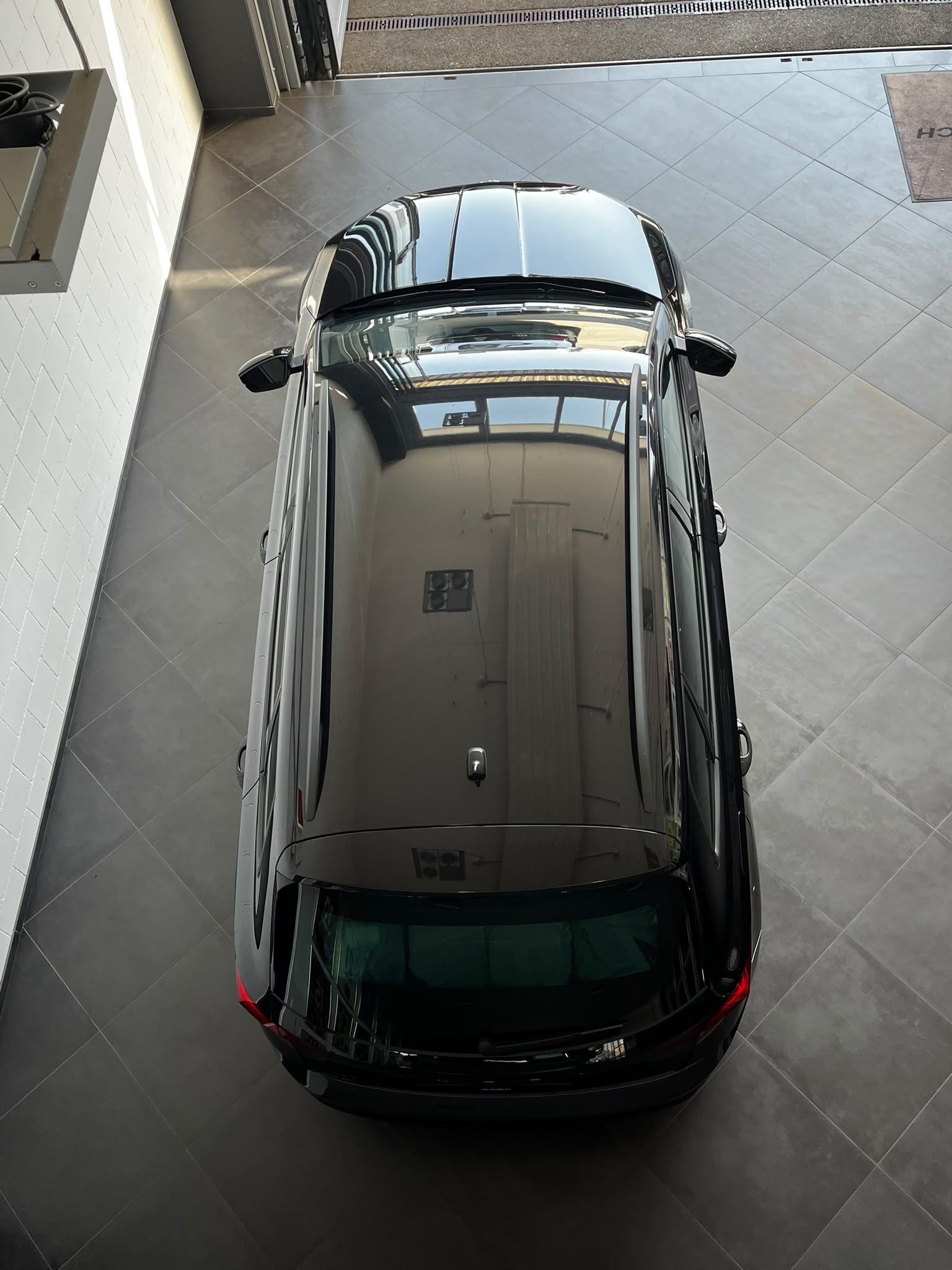 SKODA Karoq 2.0 TSI SportLine 4x4 DSG-image-9