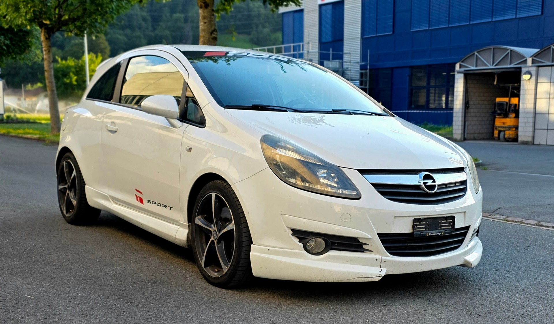 OPEL Corsa 1.6 Turbo GSi
