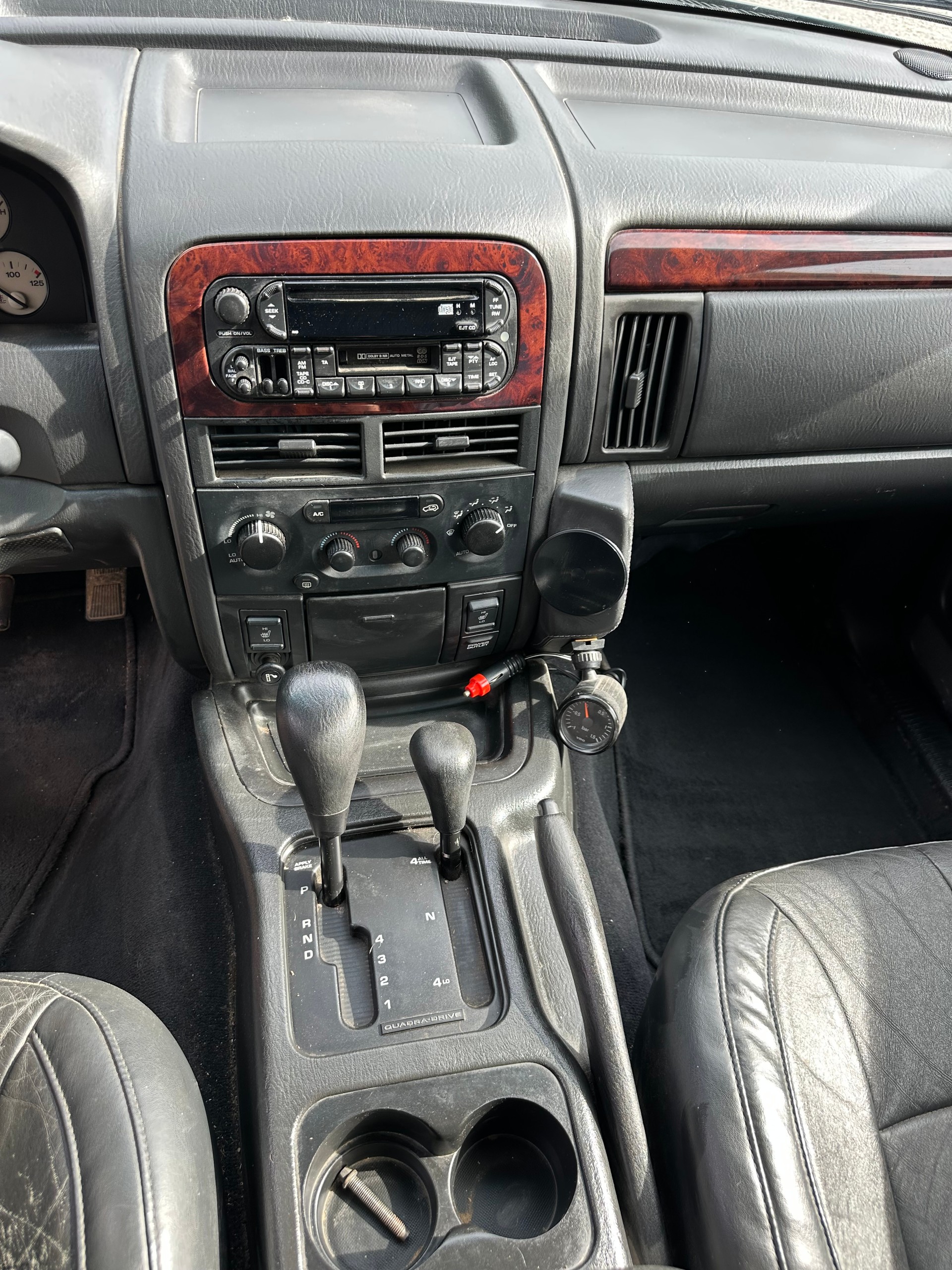 JEEP Grand Cherokee 2.7 CRD Limited Automatic-image-10