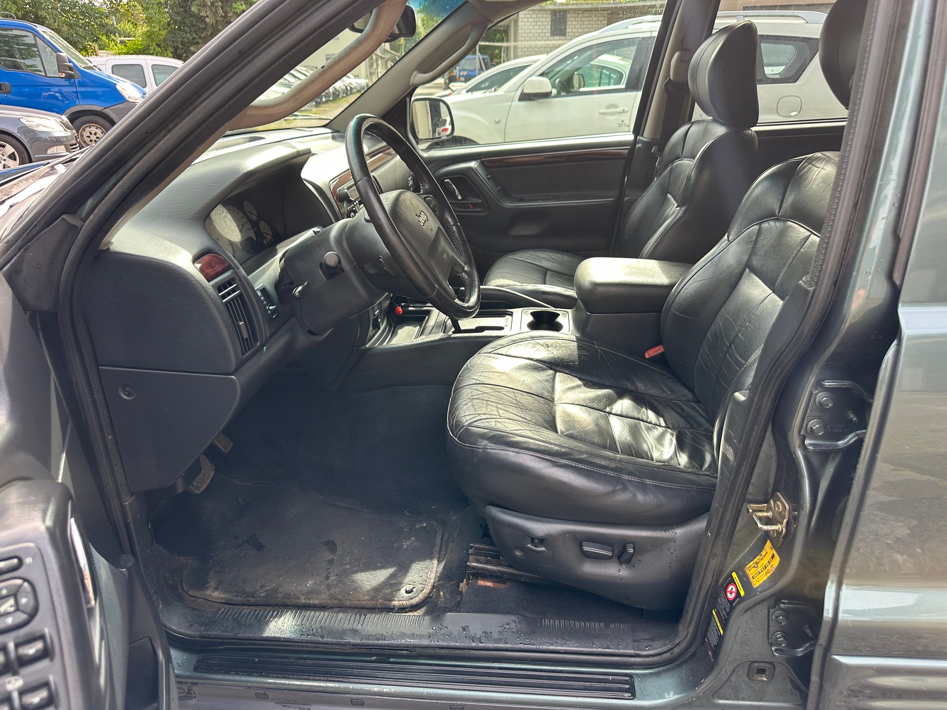 JEEP Grand Cherokee 2.7 CRD Limited Automatic-image-9