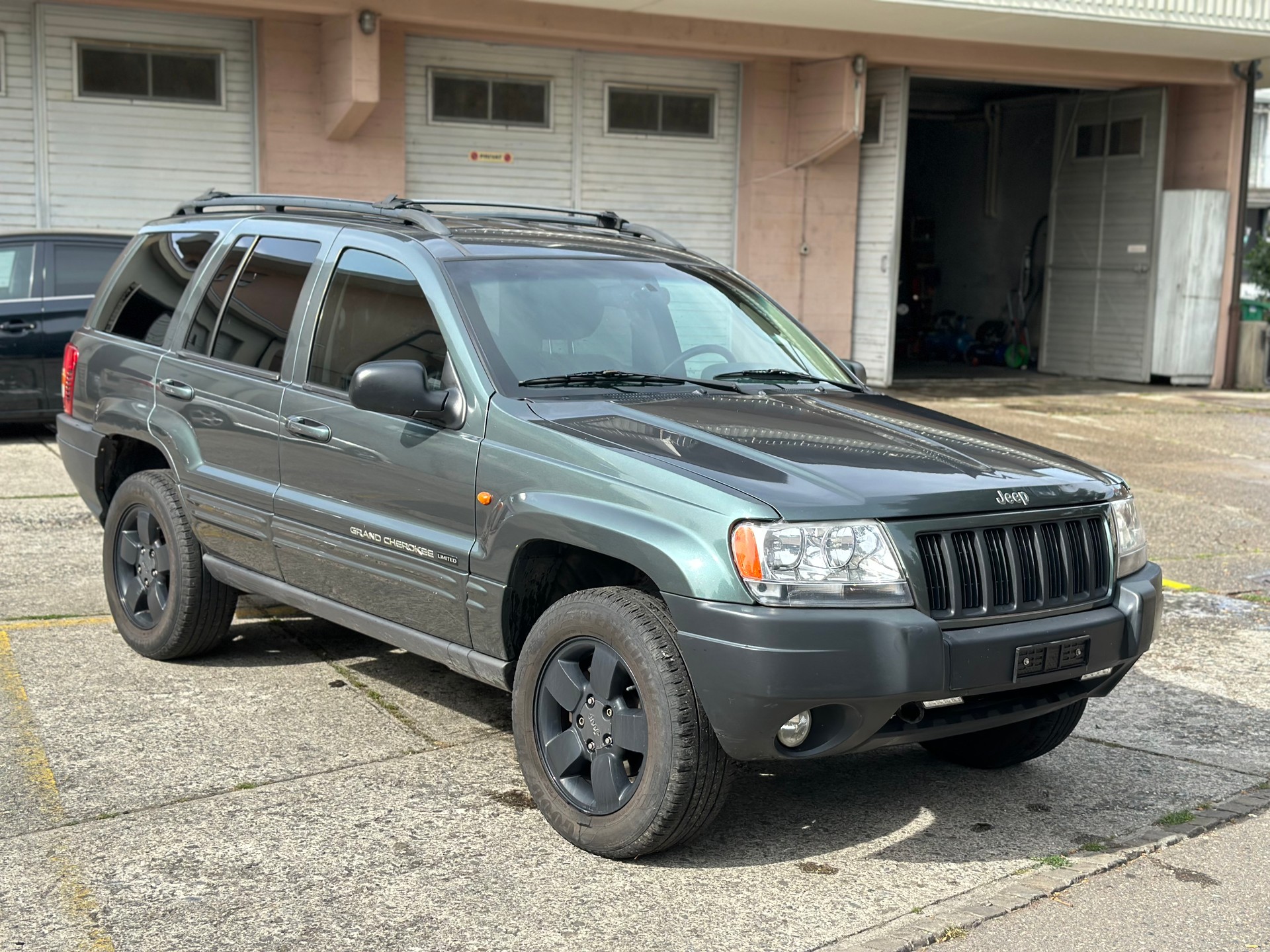 JEEP Grand Cherokee 2.7 CRD Limited Automatic-image-1