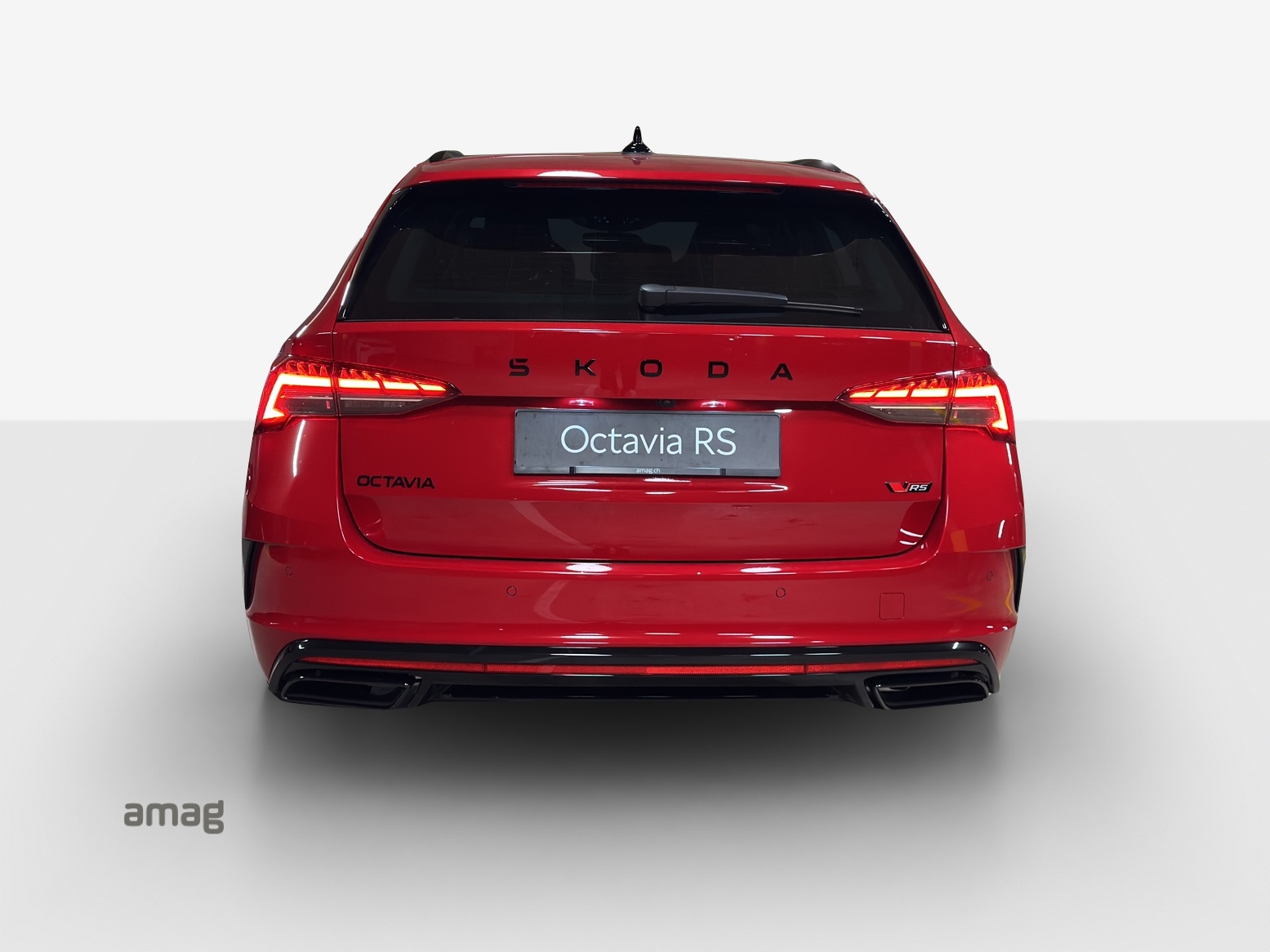 SKODA Octavia RS 30 Years Edition-image-3
