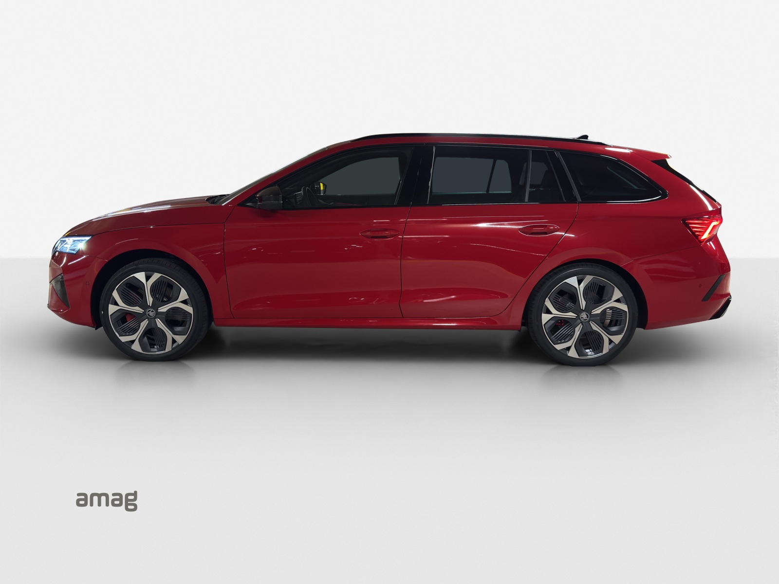 SKODA Octavia RS 30 Years Edition-image-1
