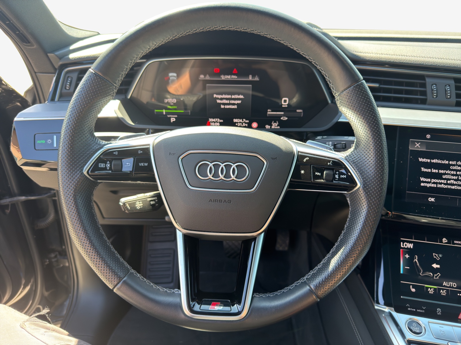 AUDI e-tron 55 S Line quattro-image-9
