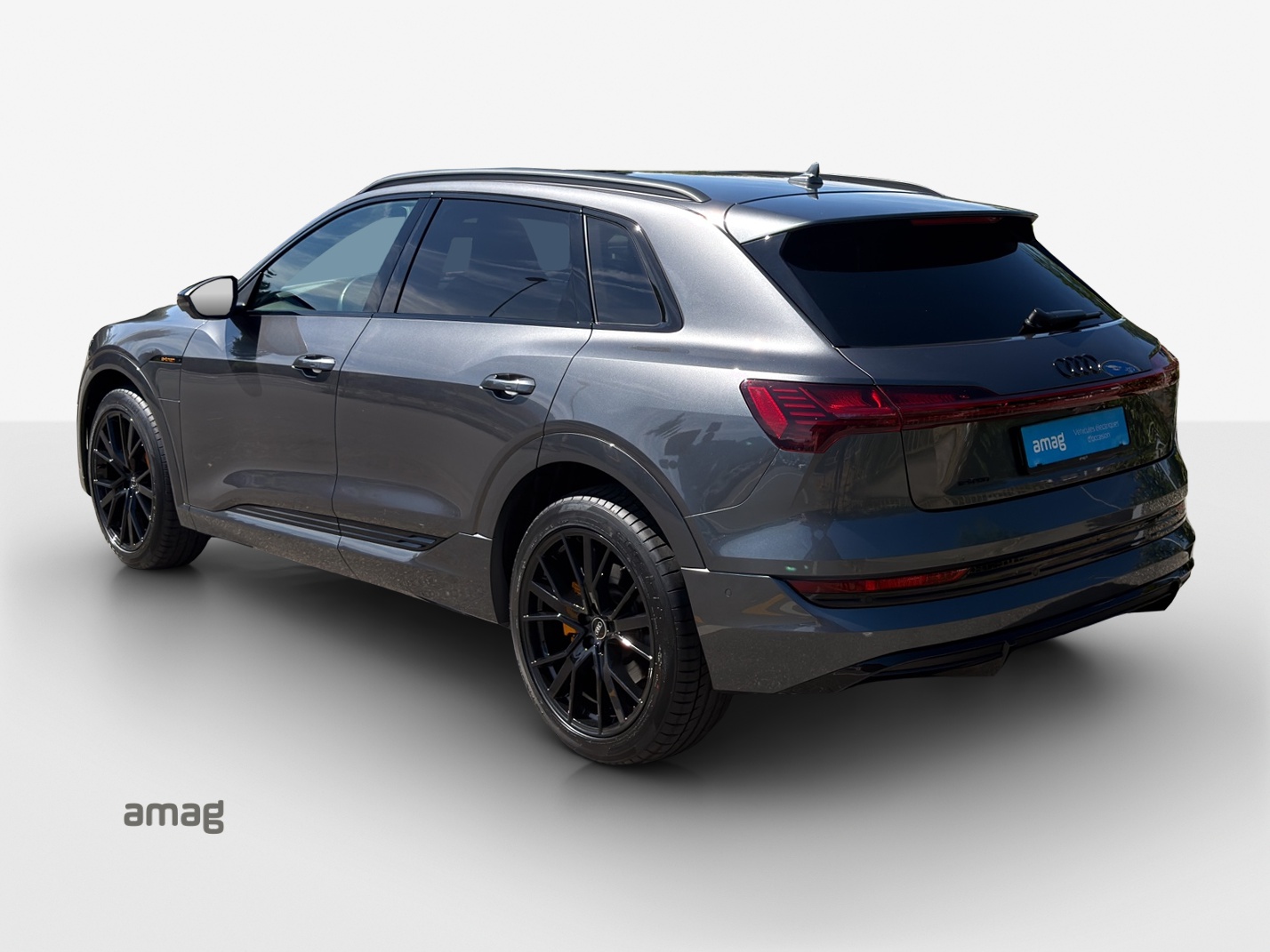 AUDI e-tron 55 S Line quattro-showroom-element-2