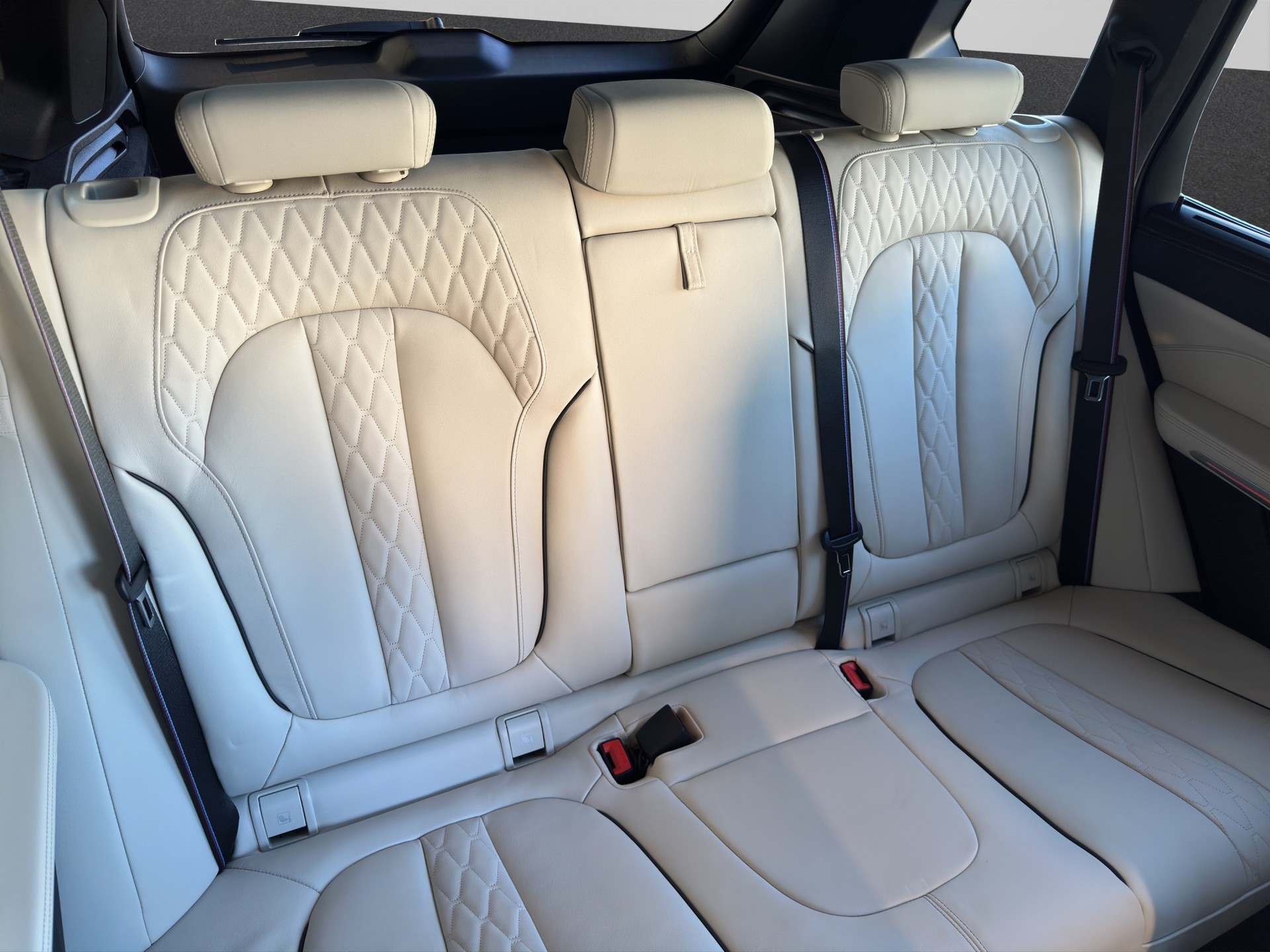 BMW X5 50e M Sport xDrive SAG-image-19